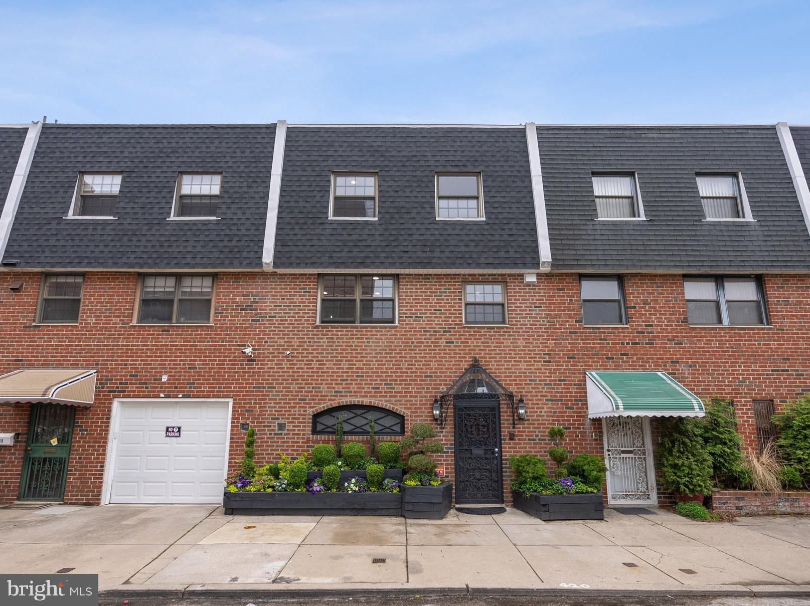 WHITMAN - Residential