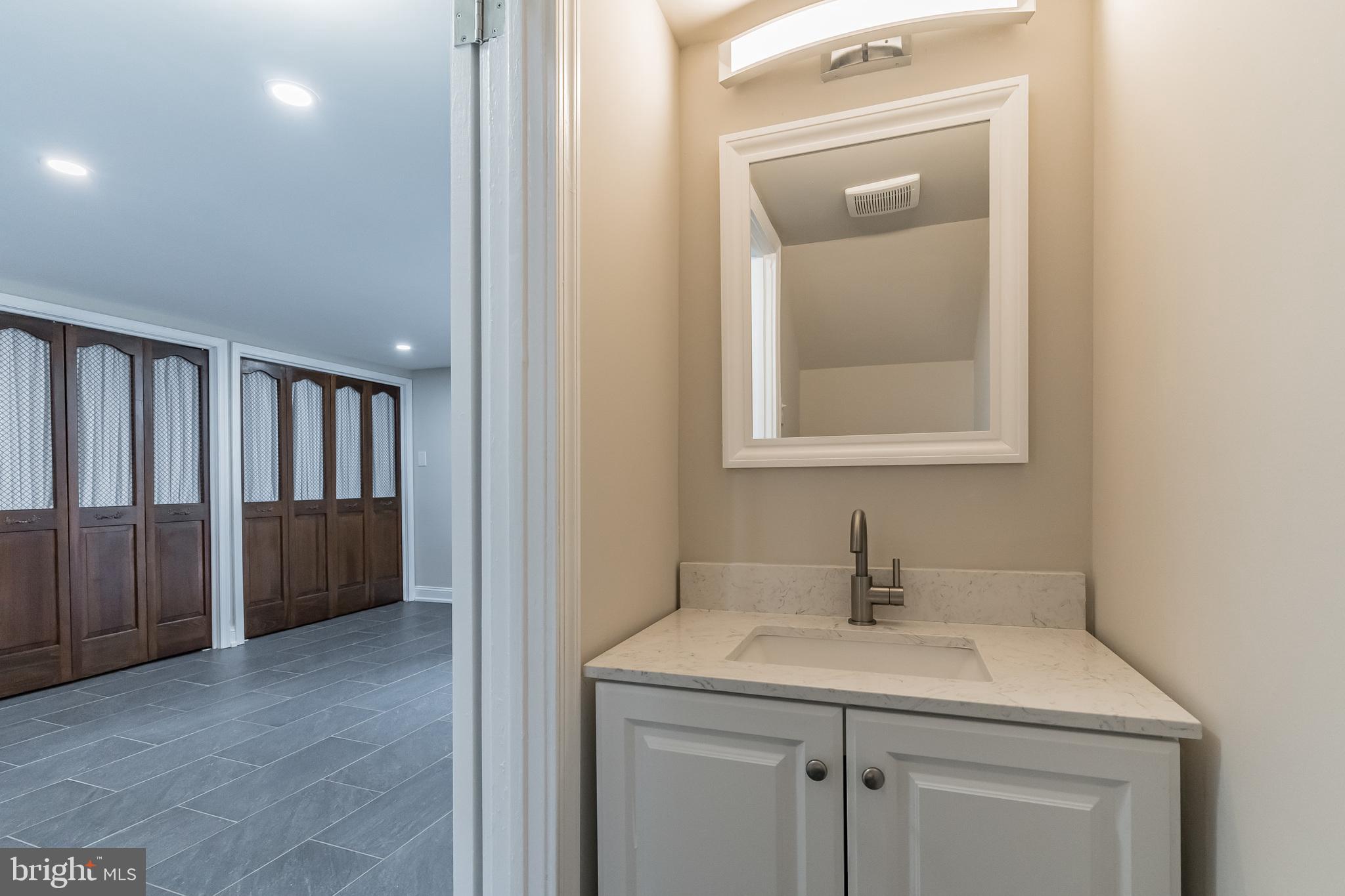 WHITMAN - Residential