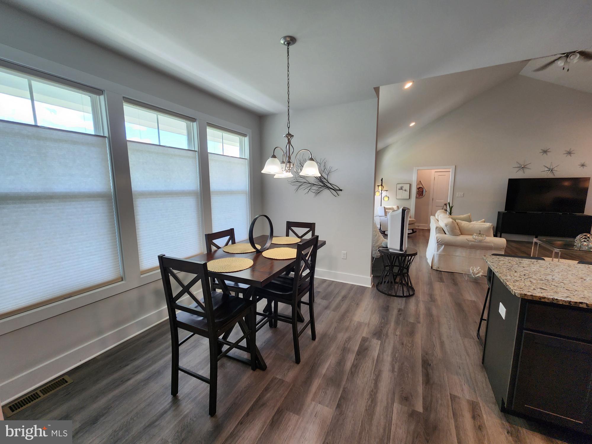 QUAIL RIDGE - Residential