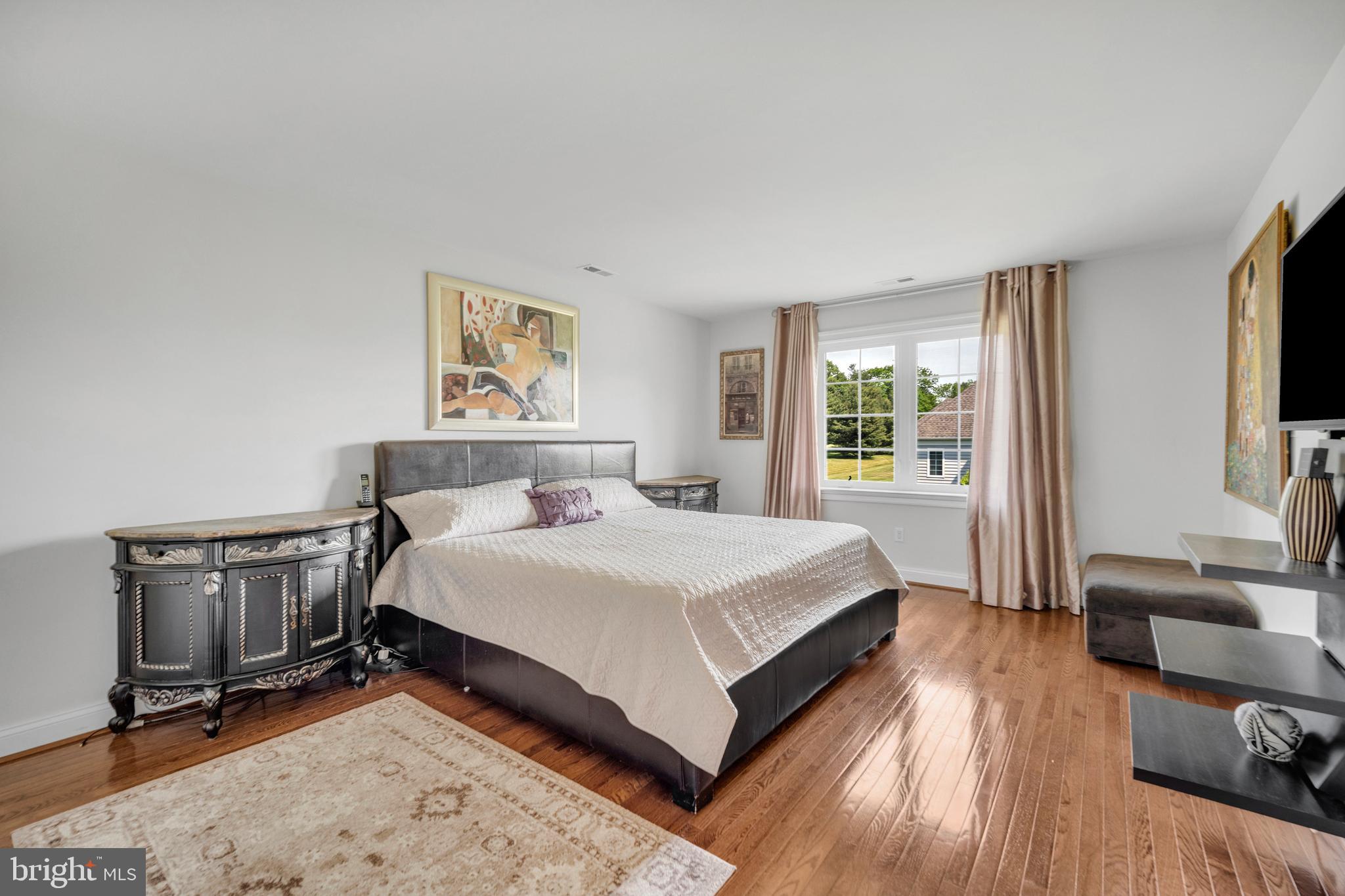 POETS WALK - Residential