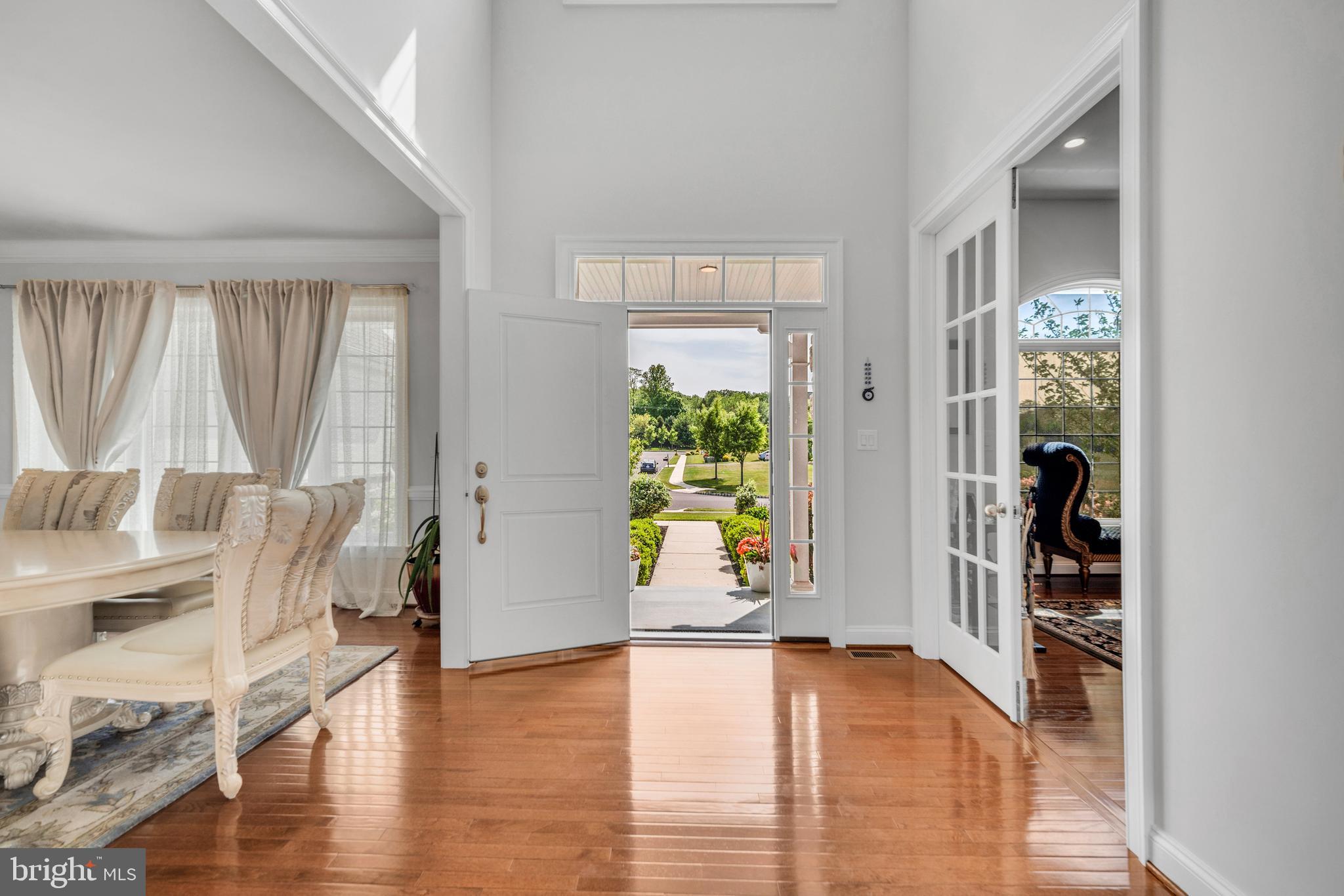 POETS WALK - Residential