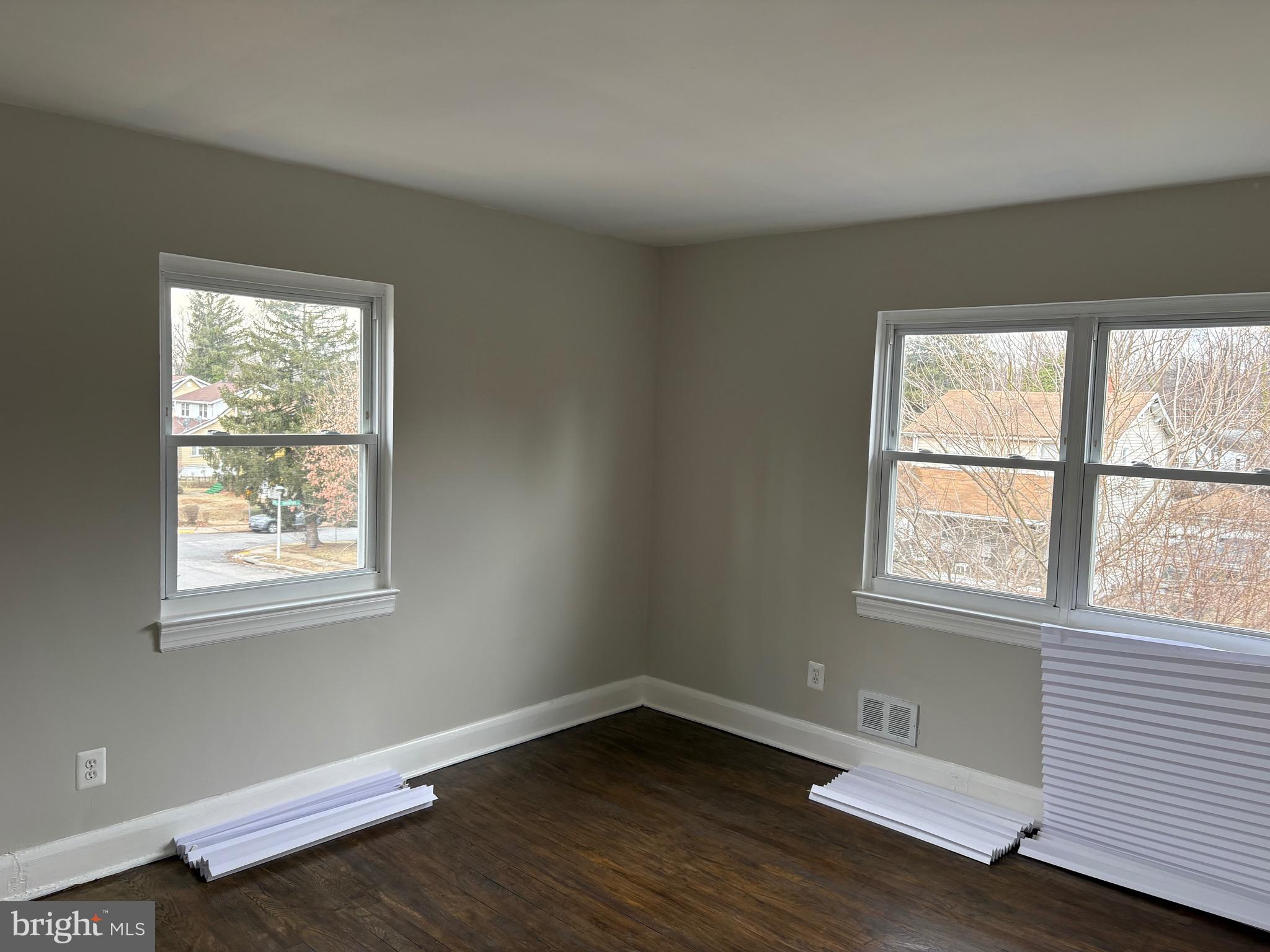 WINDSOR HILLS - Residential