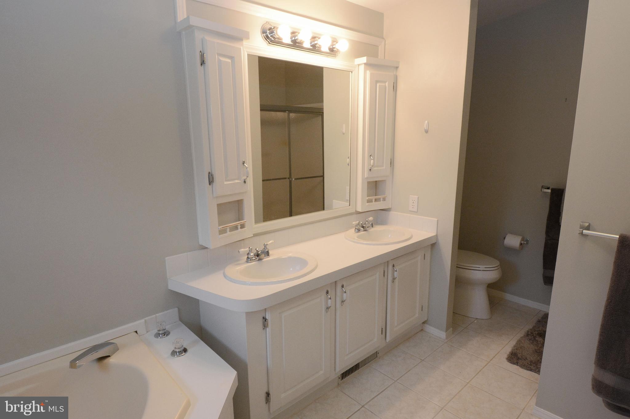 HIDDEN SPRINGS - Residential