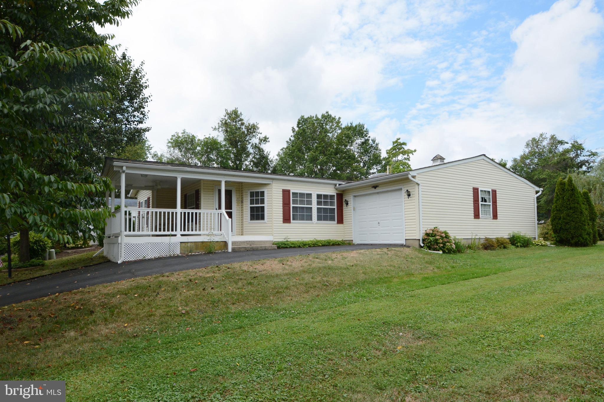 HIDDEN SPRINGS - Residential