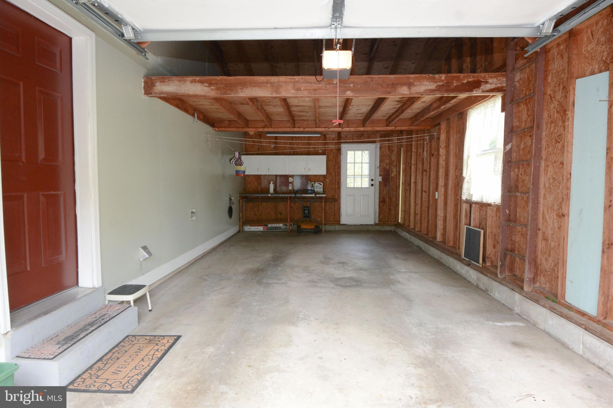 HIDDEN SPRINGS - Residential