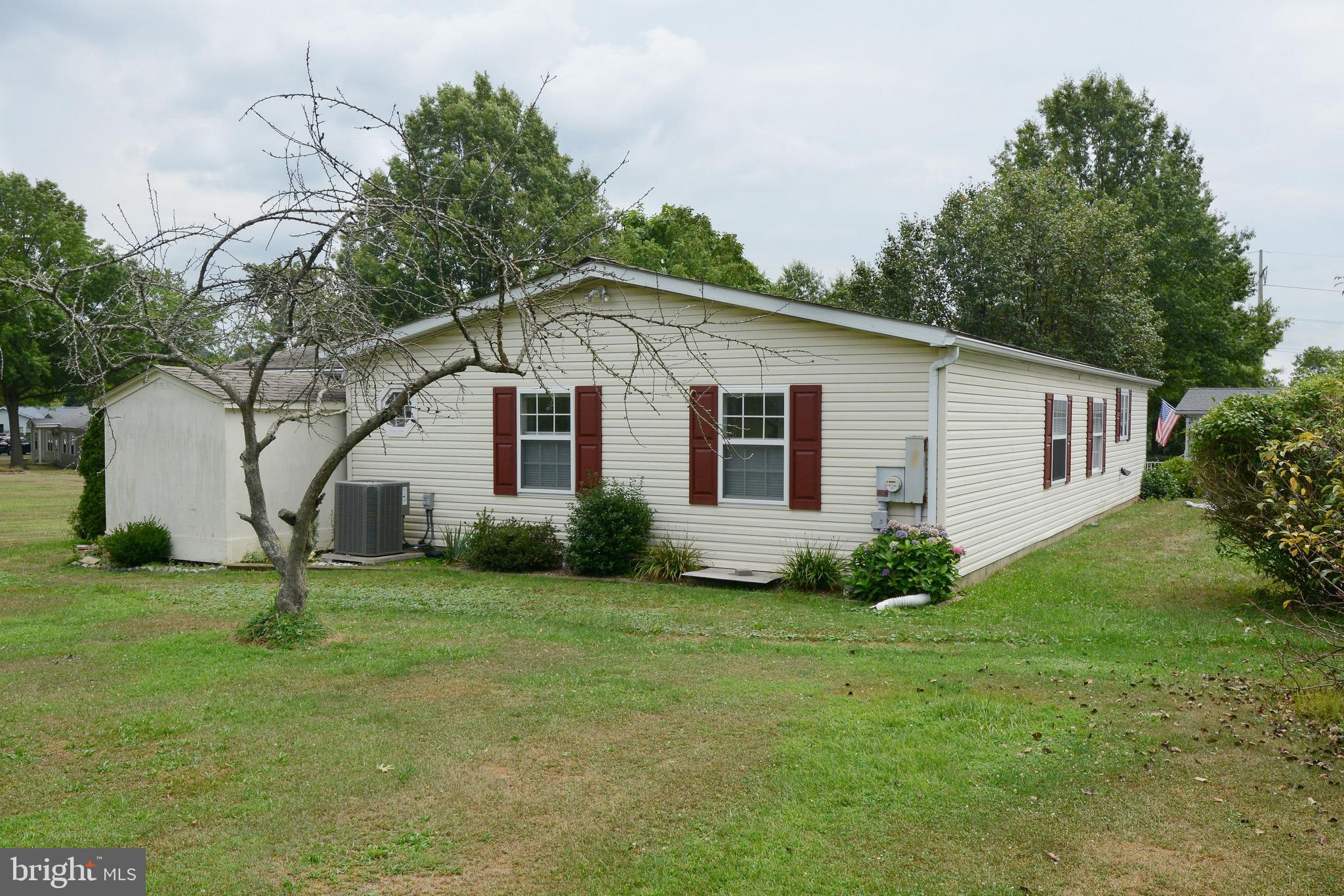 HIDDEN SPRINGS - Residential