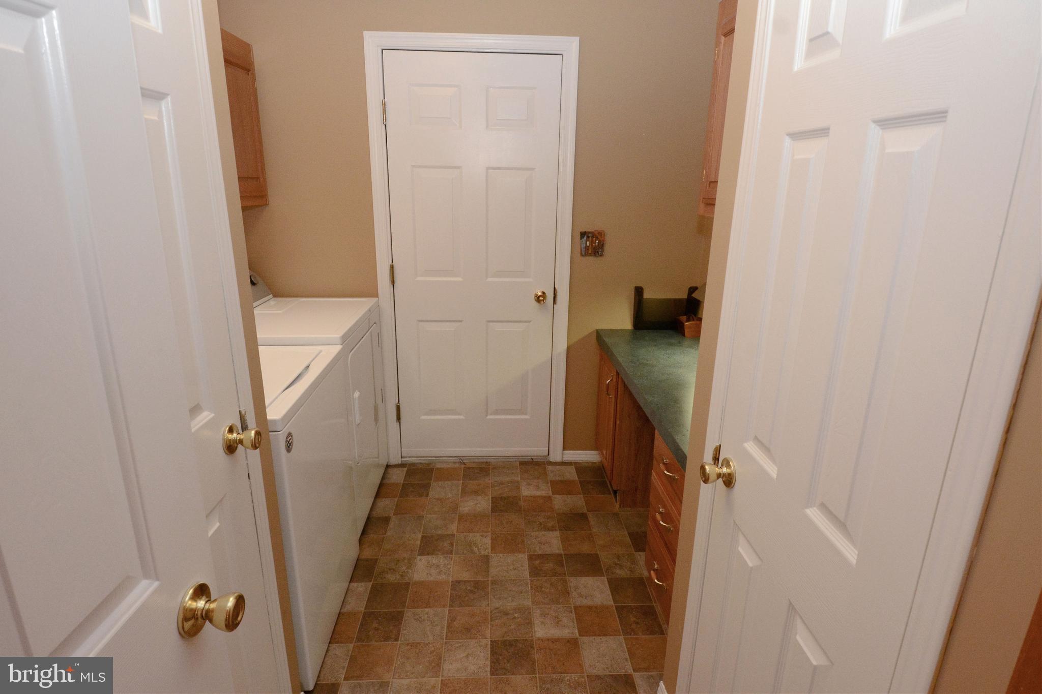 HIDDEN SPRINGS - Residential