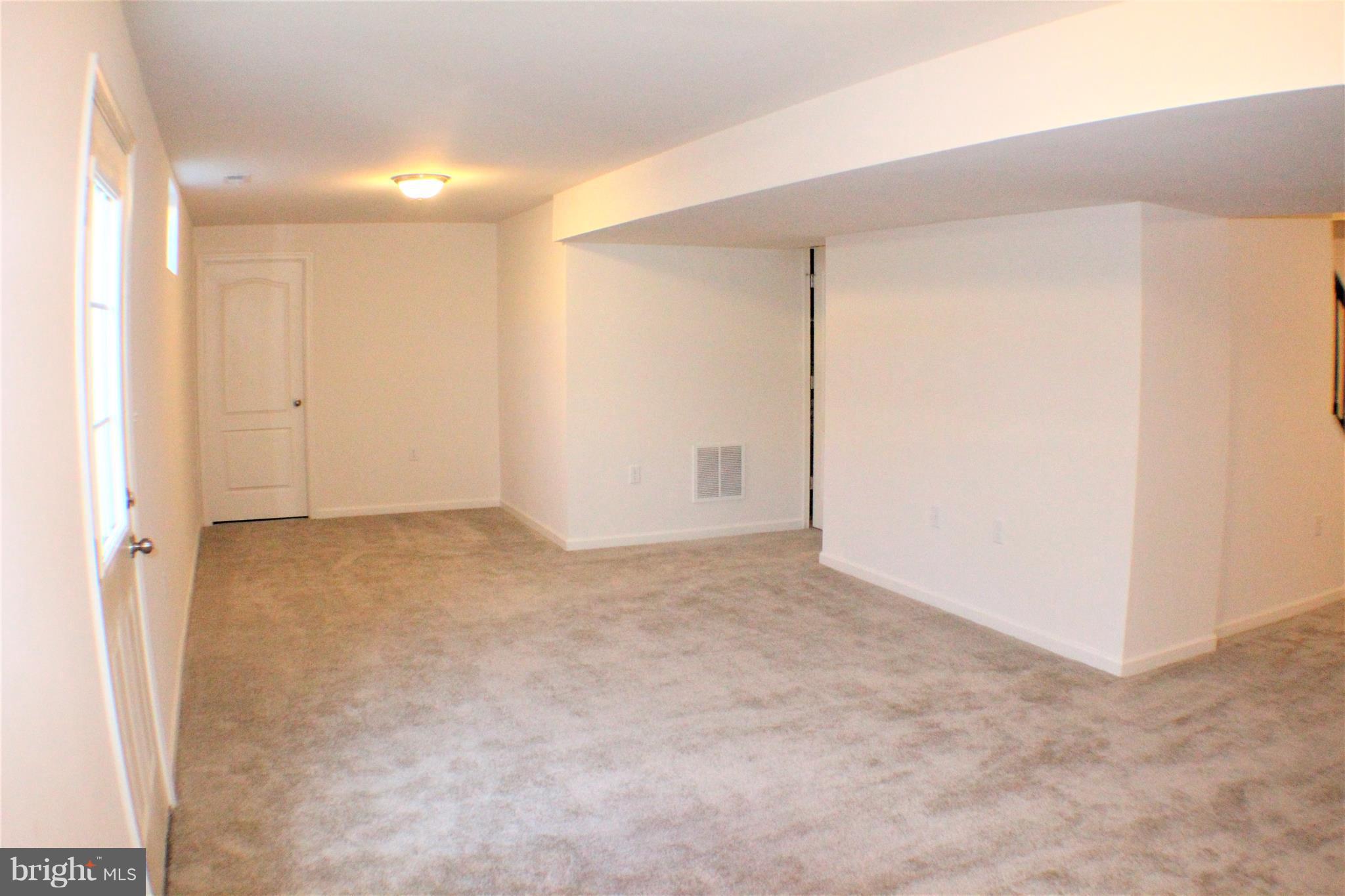 RIDGES OF TUSCARORA - Residential