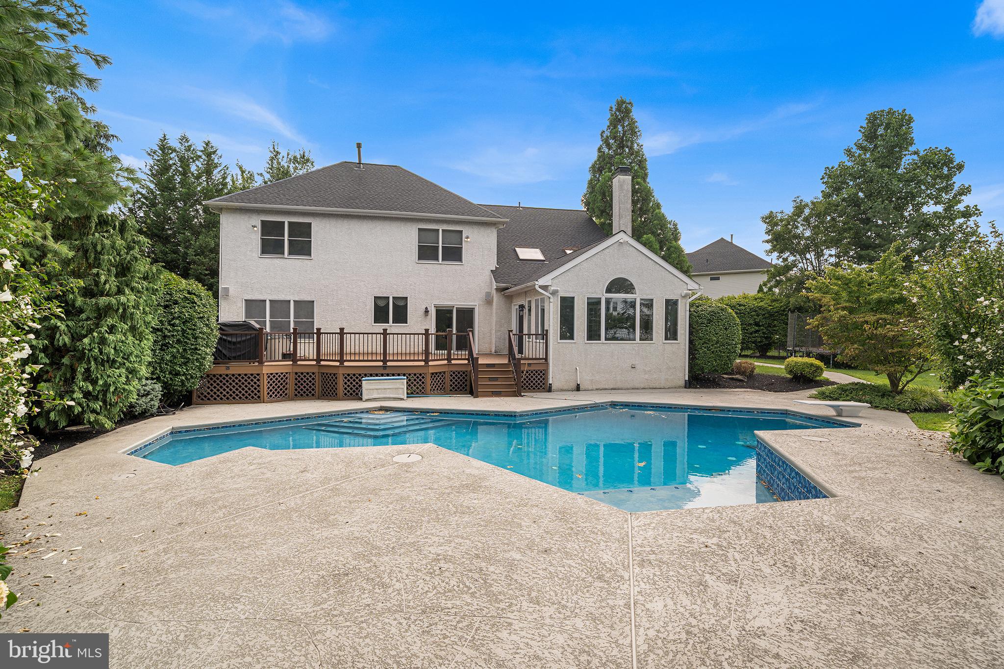 2111 PEREGRINE CIRCLE