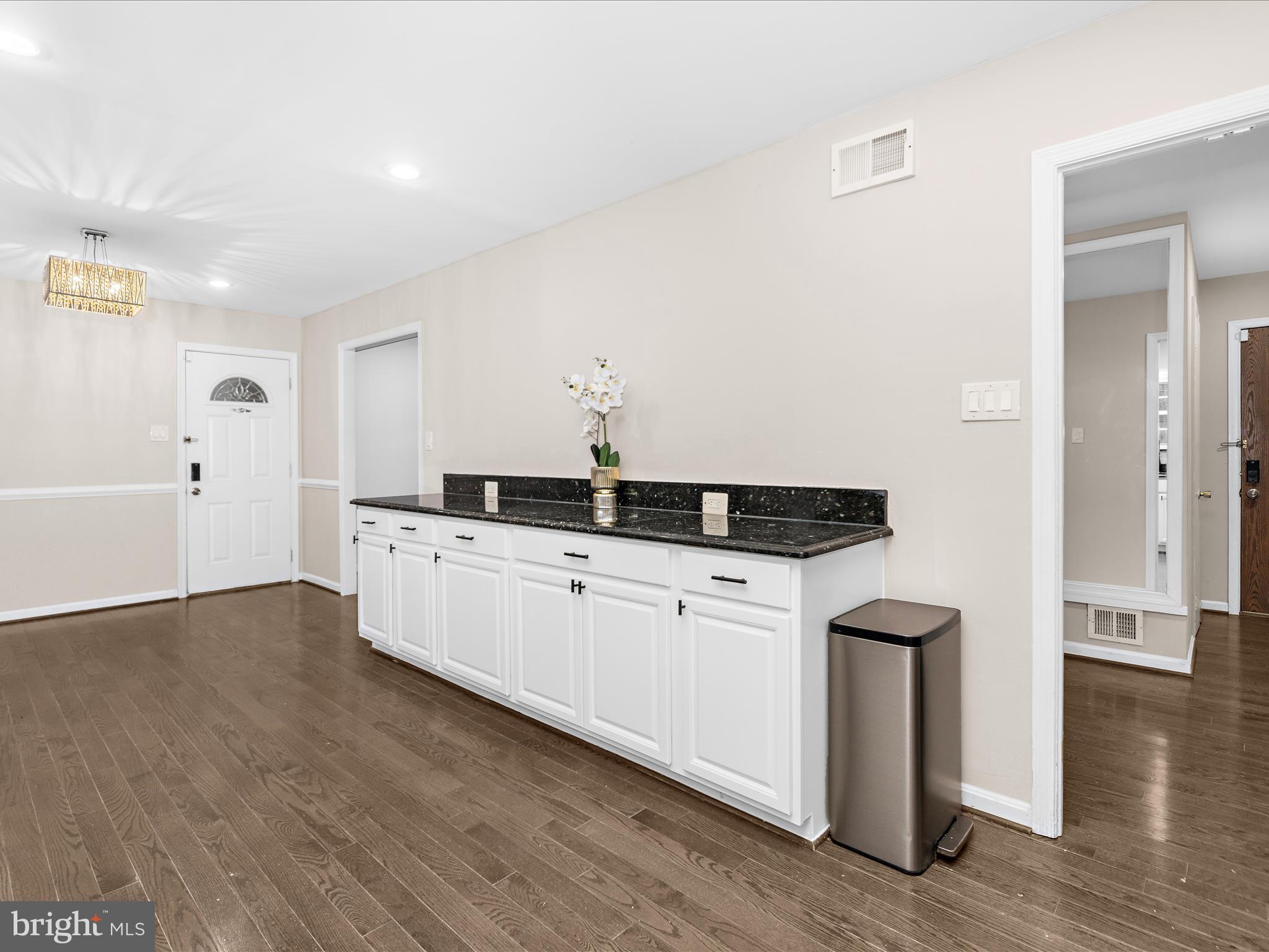 BEDFORD - Residential