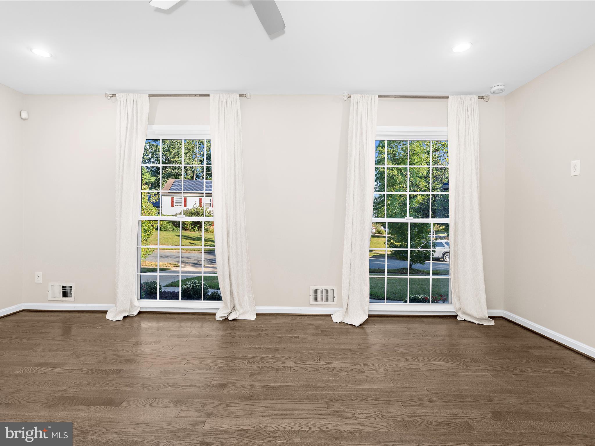 BEDFORD - Residential