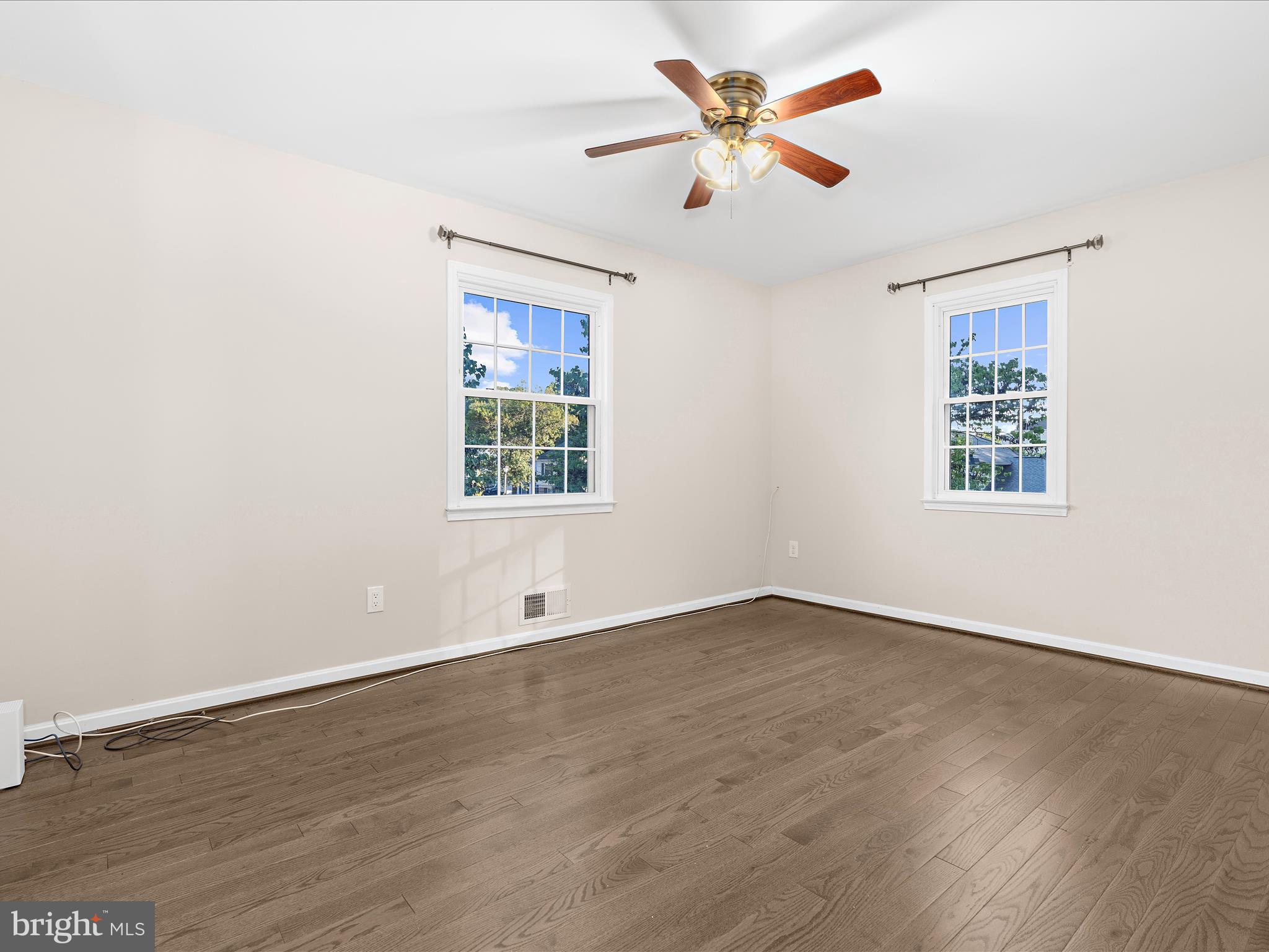 BEDFORD - Residential