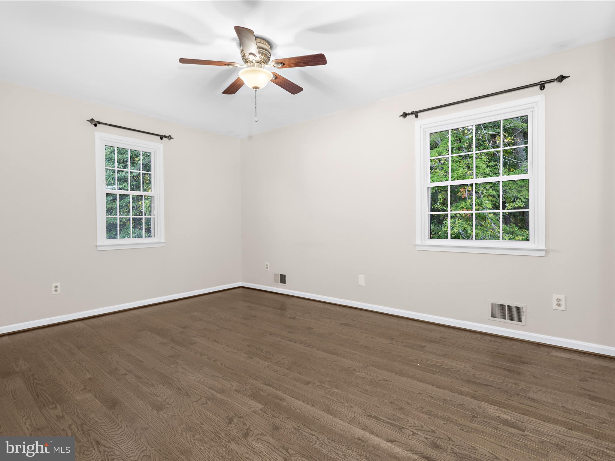 BEDFORD - Residential