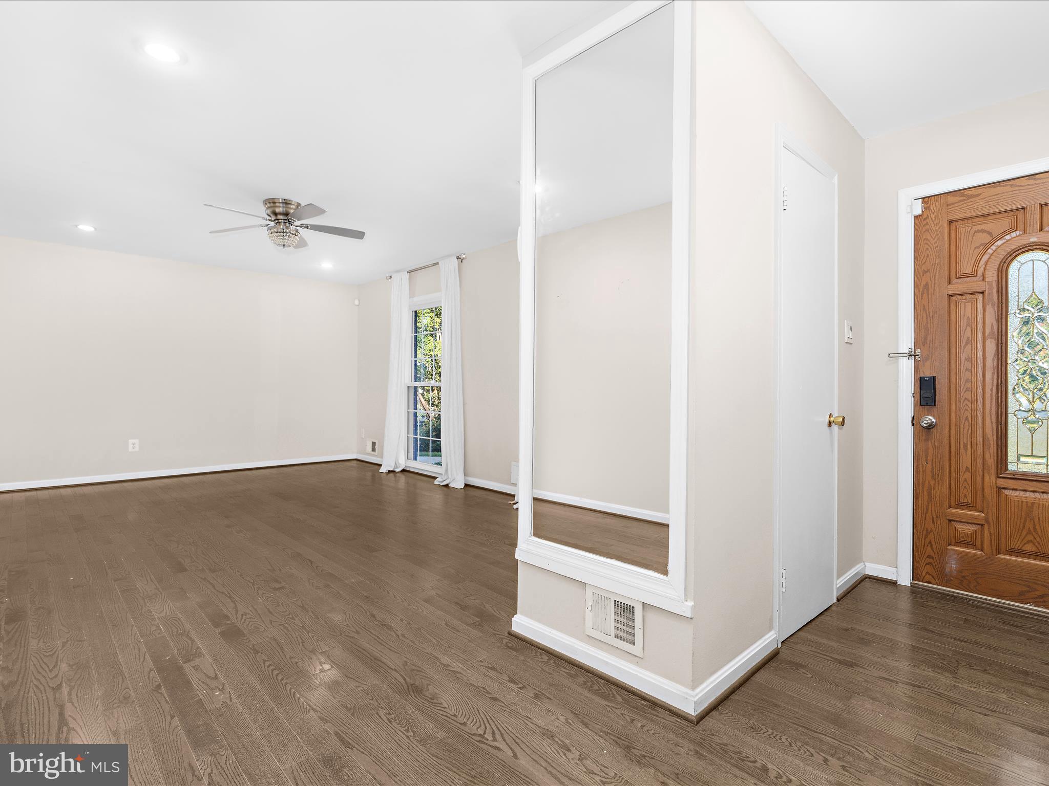 BEDFORD - Residential