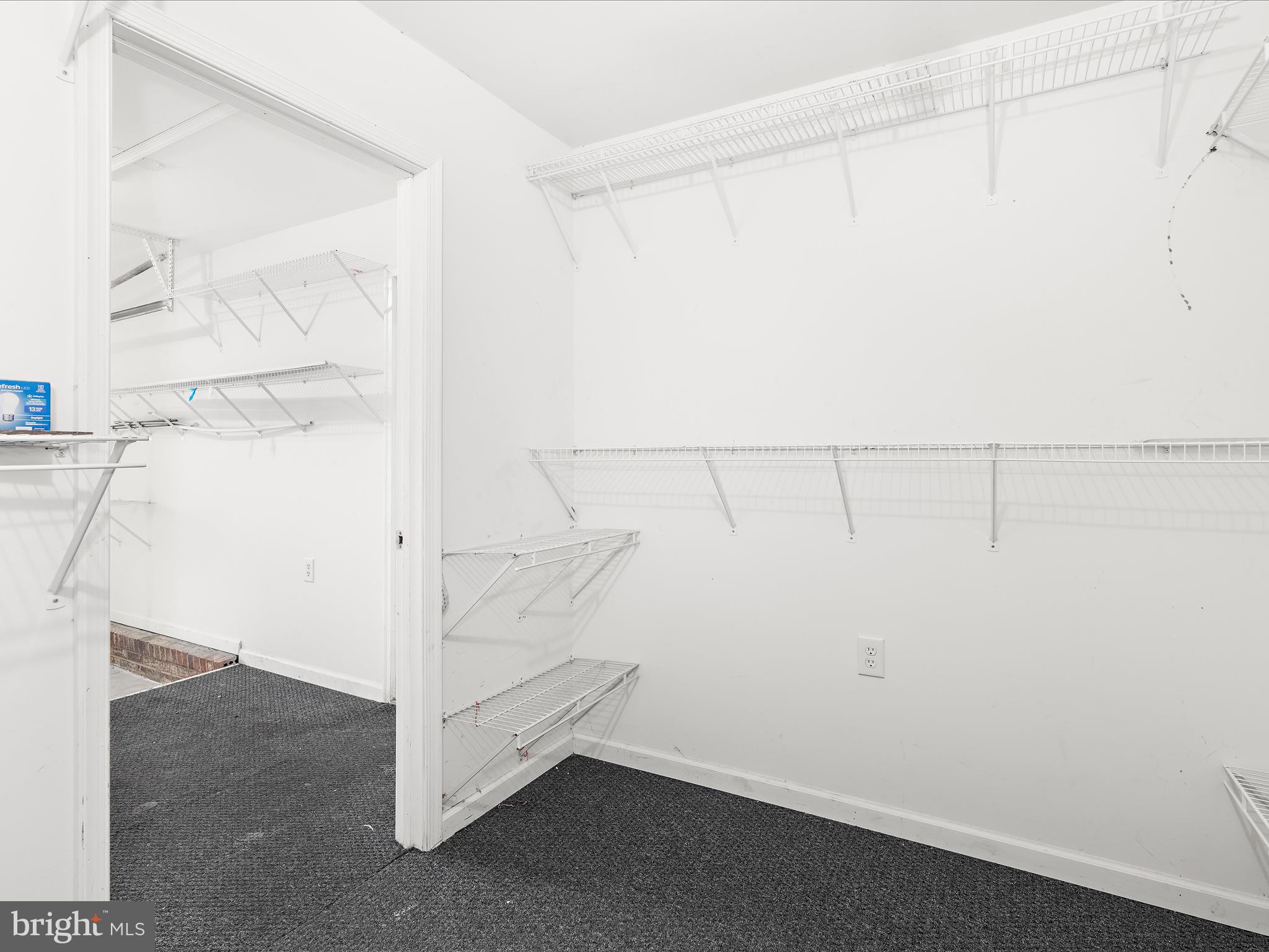 BEDFORD - Residential