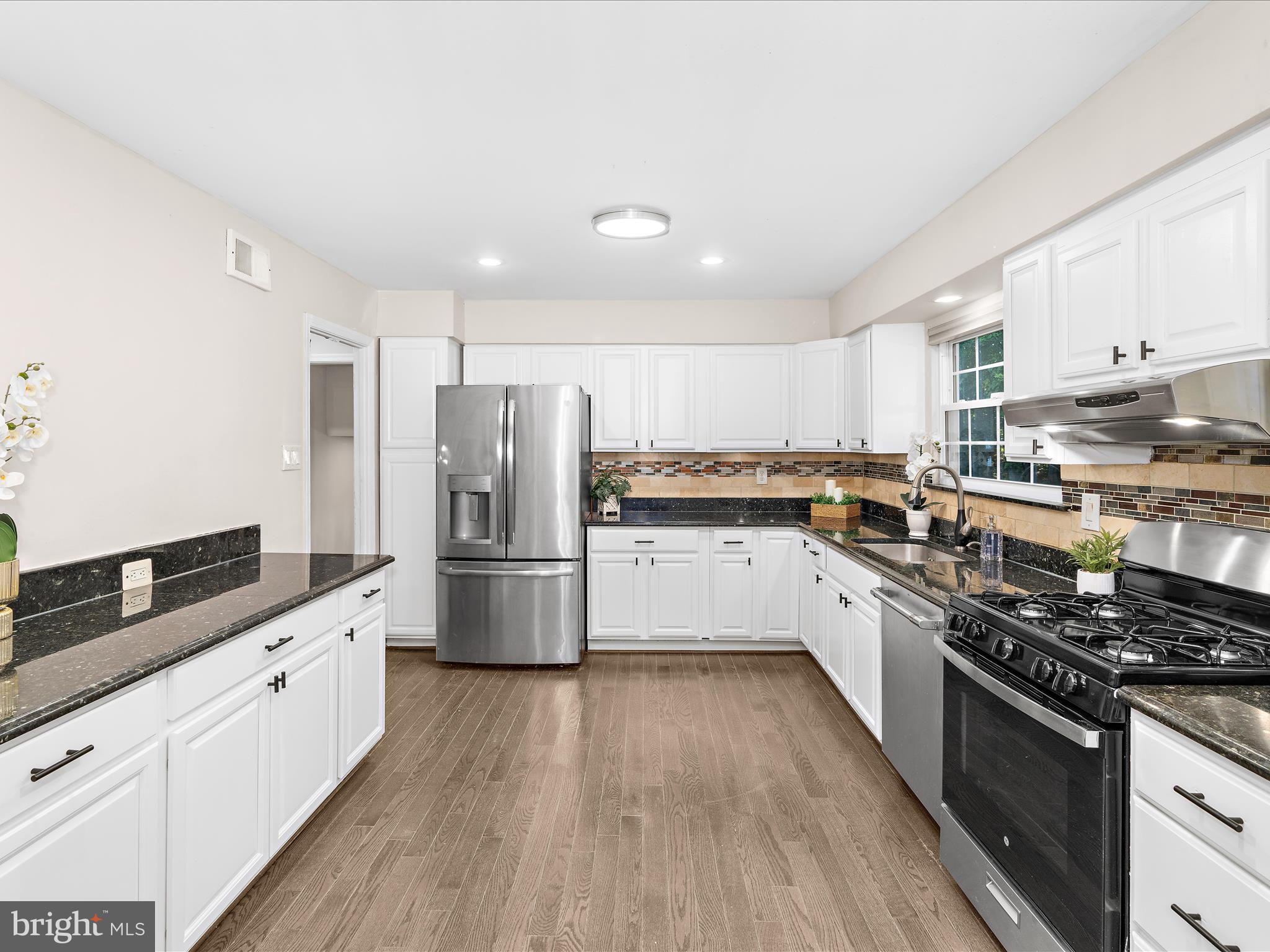 BEDFORD - Residential