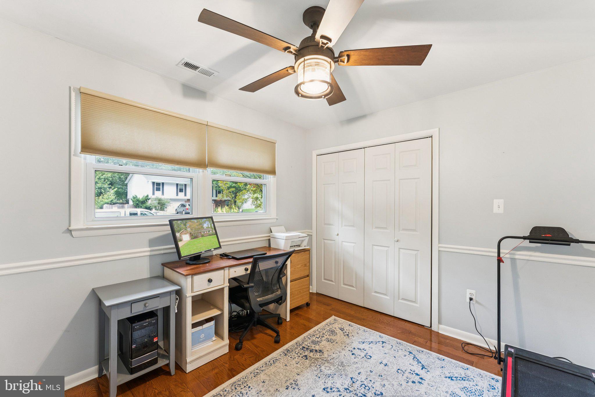 COUNTRY CLUB/LAKE MONTCLAIR - Residential