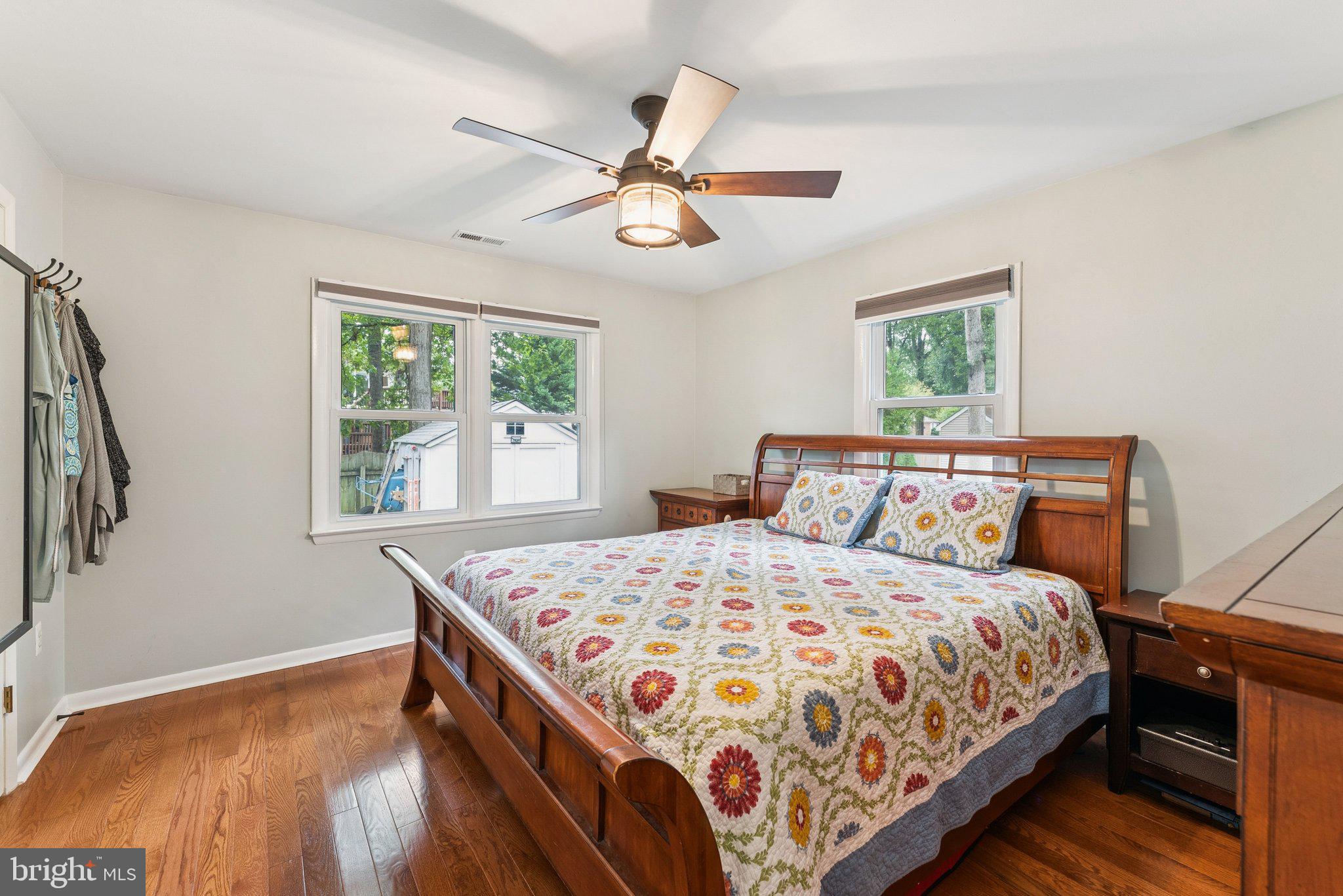 COUNTRY CLUB/LAKE MONTCLAIR - Residential