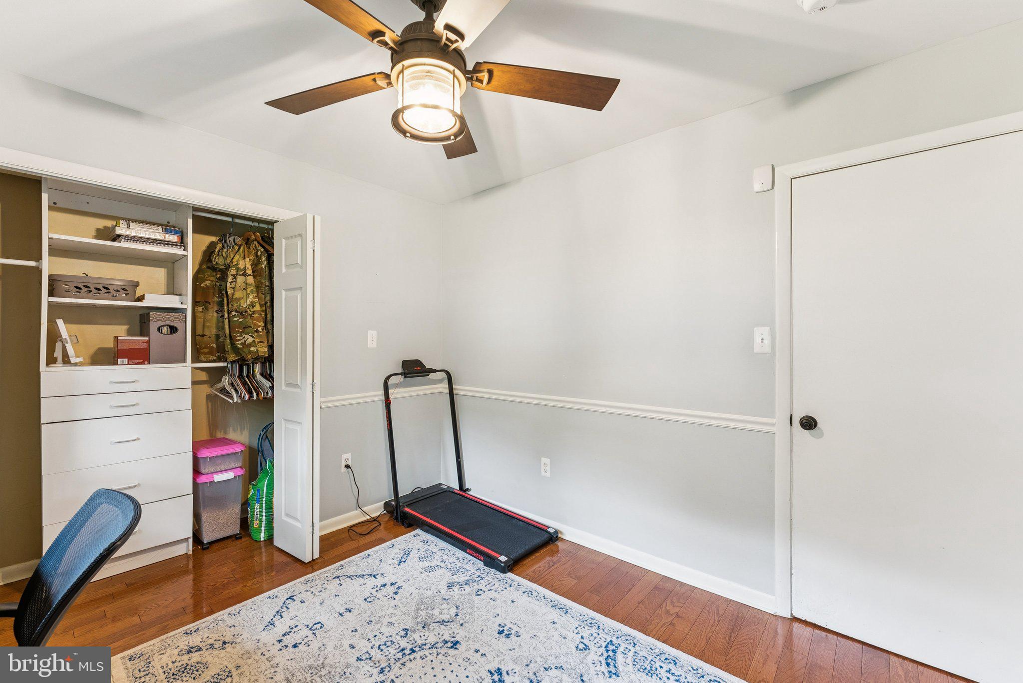 COUNTRY CLUB/LAKE MONTCLAIR - Residential