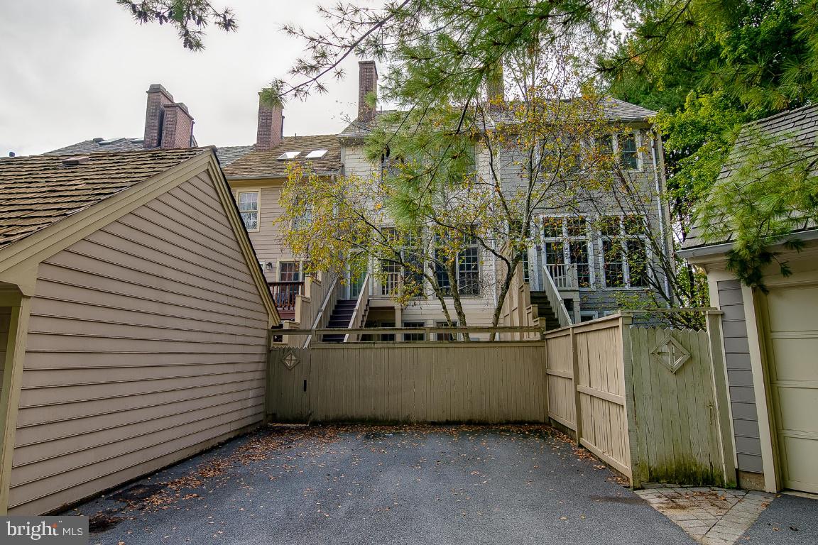 KENTLANDS HILL DISTRICT - Residential