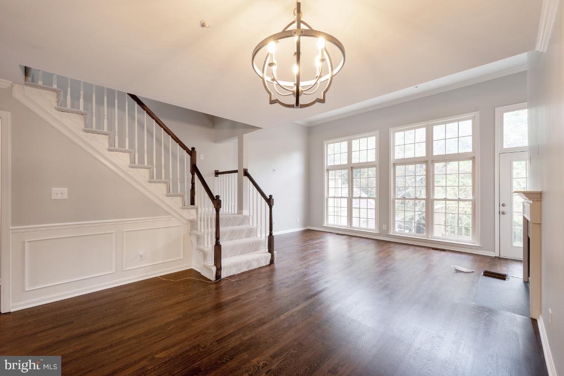 KENTLANDS HILL DISTRICT - Residential