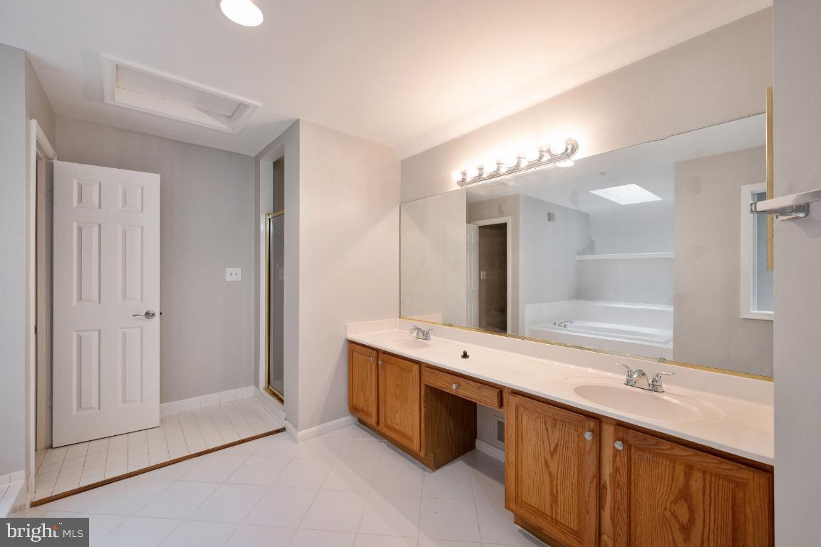 KENTLANDS HILL DISTRICT - Residential