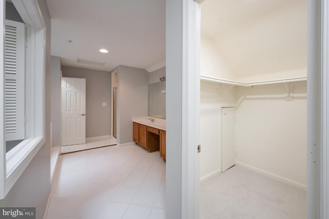 KENTLANDS HILL DISTRICT - Residential