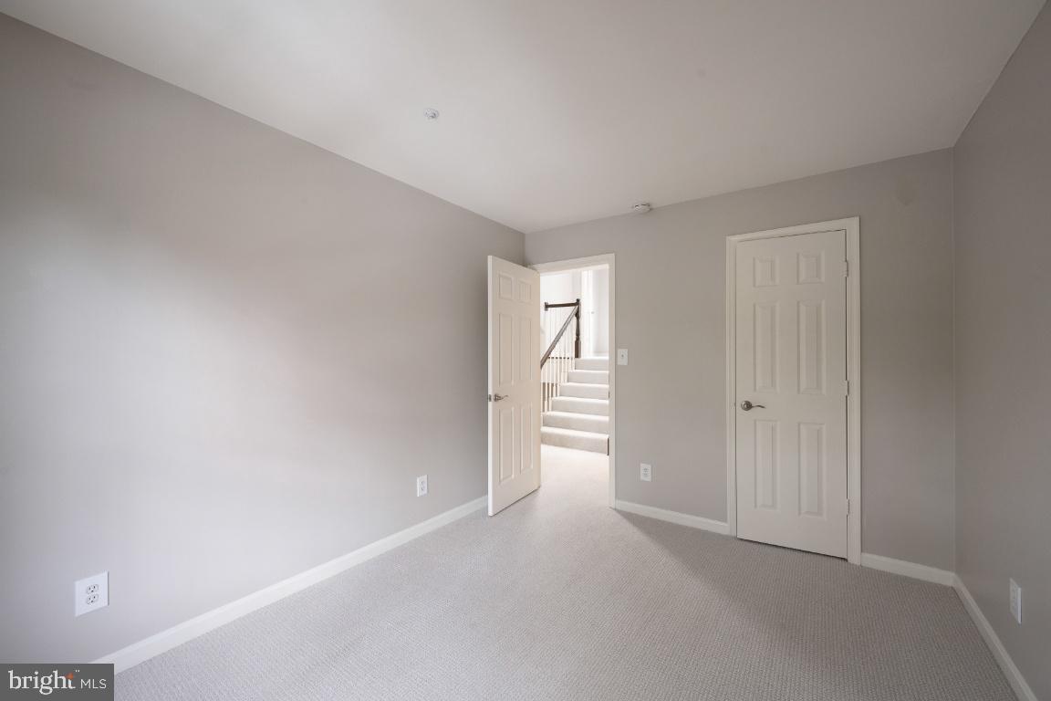 KENTLANDS HILL DISTRICT - Residential