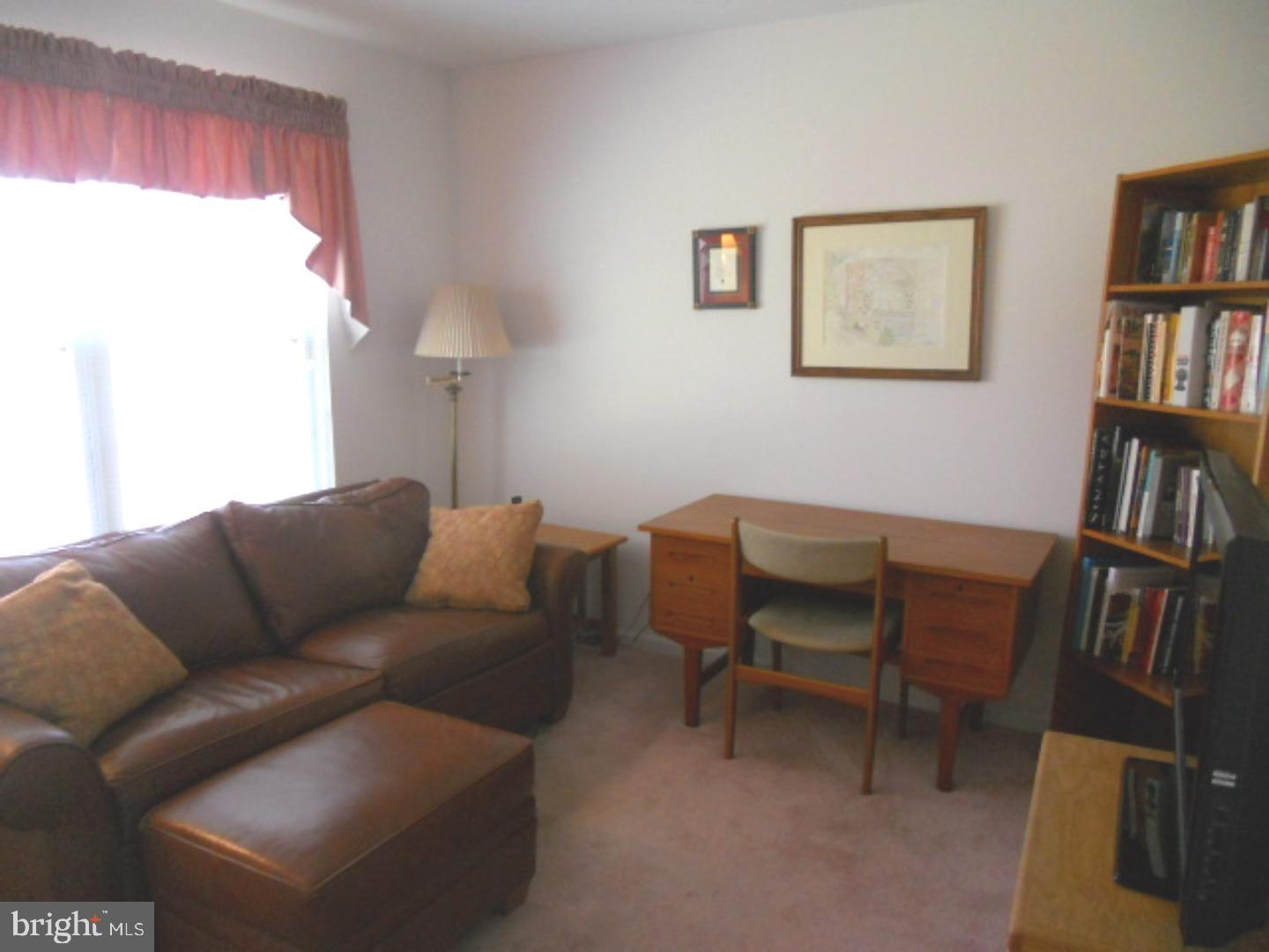 TURNBERRY - Residential