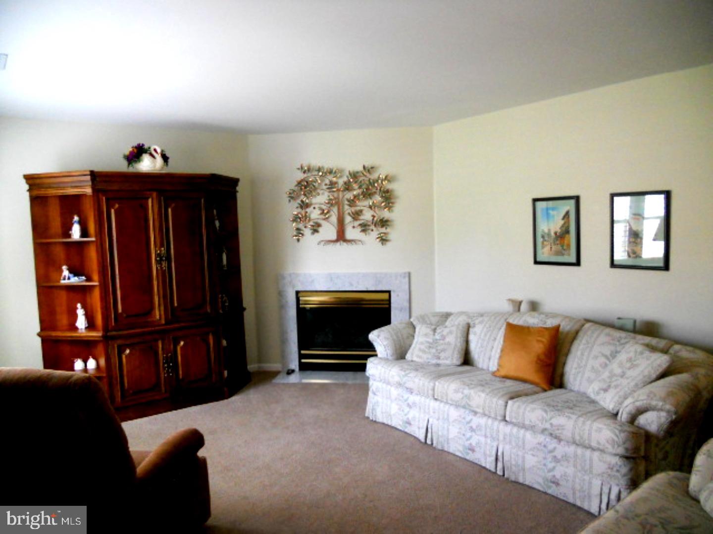 TURNBERRY - Residential