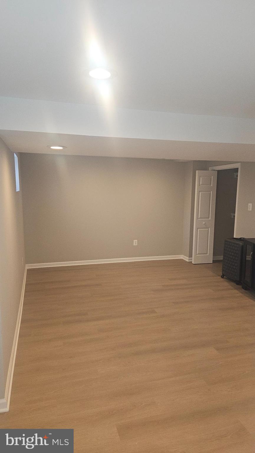 HAYFIELD FARM - Residential Lease