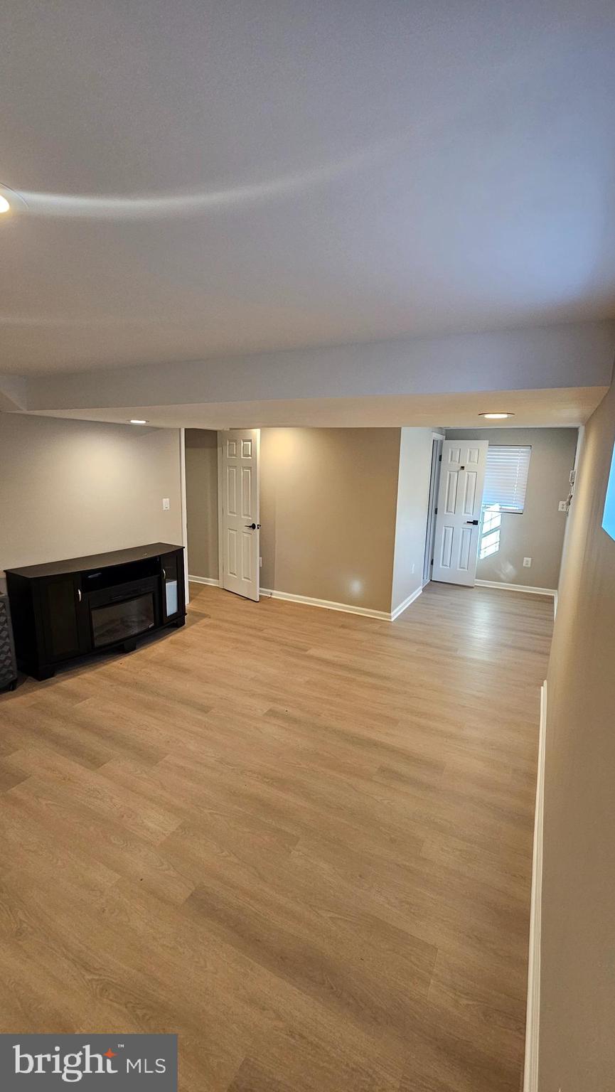 HAYFIELD FARM - Residential Lease