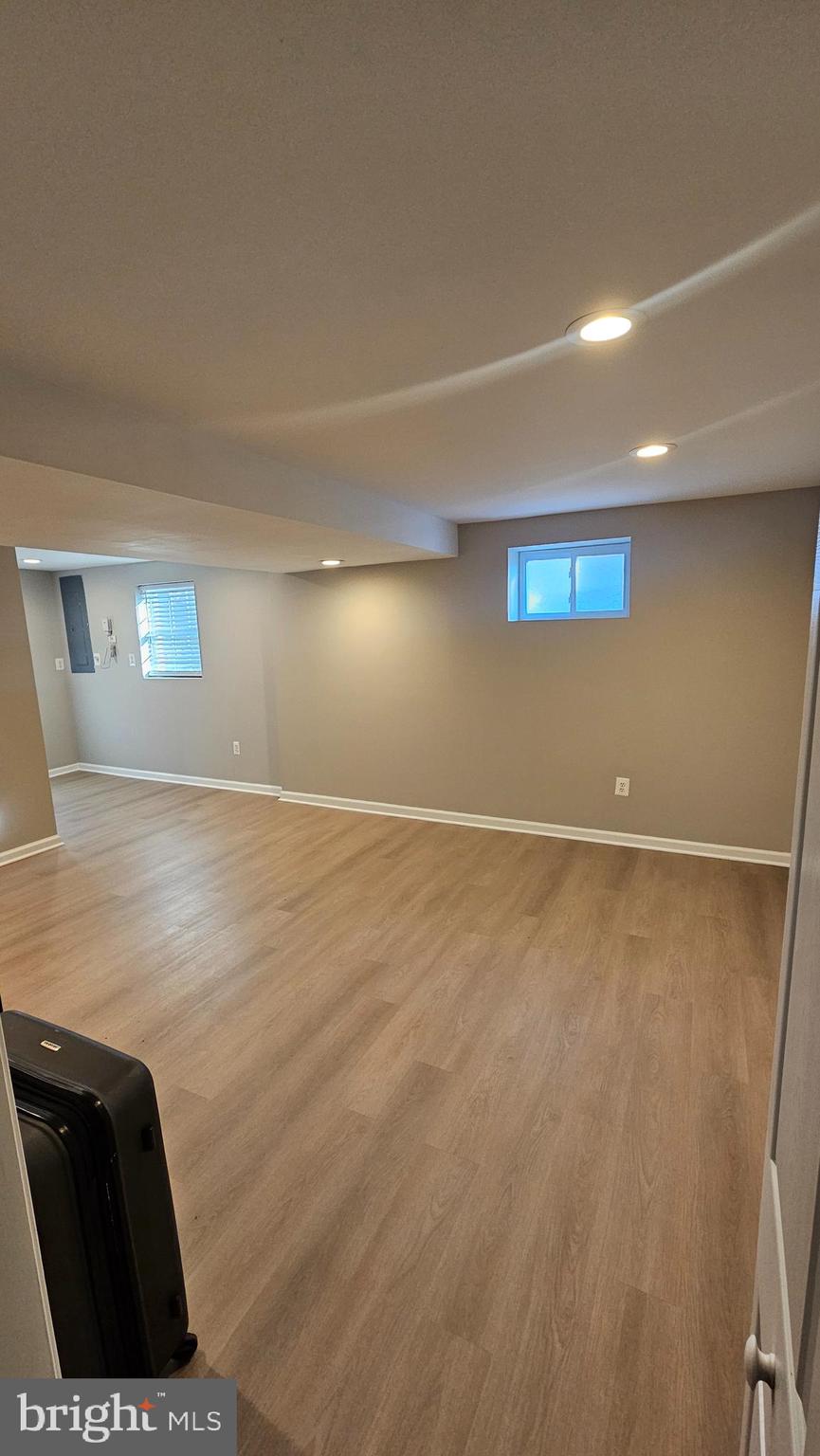 HAYFIELD FARM - Residential Lease