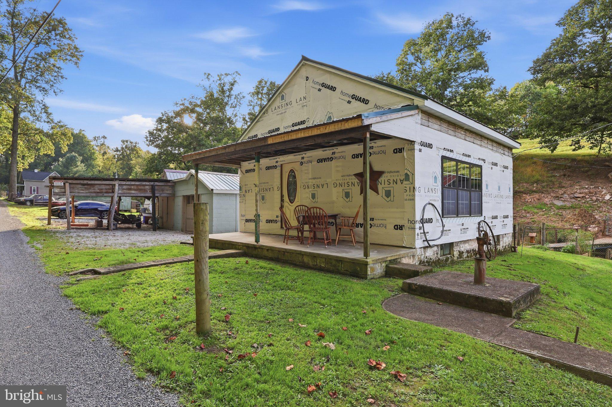 1084 GREEN SPRINGS ROAD