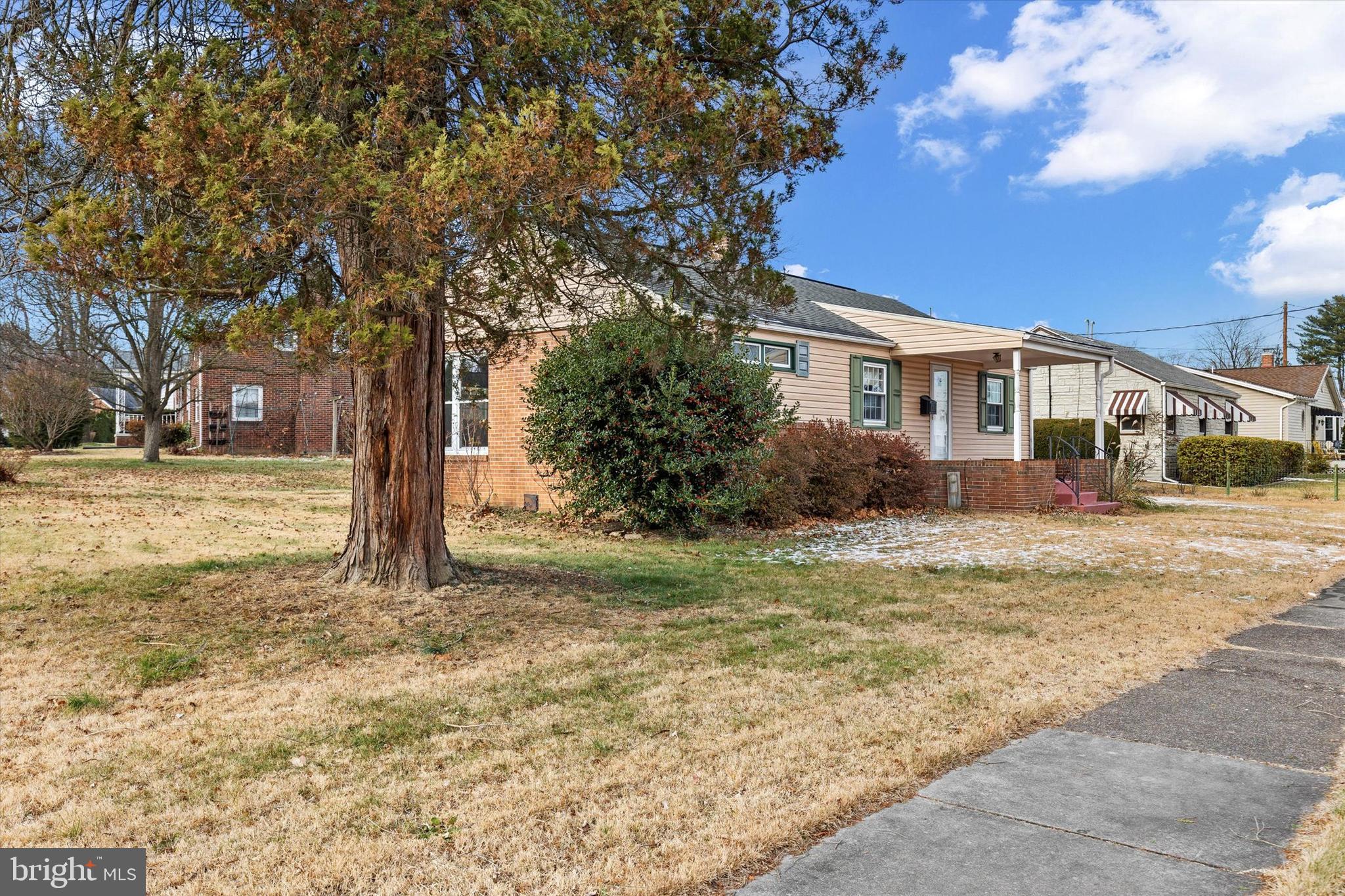 ROSEMONT - Residential