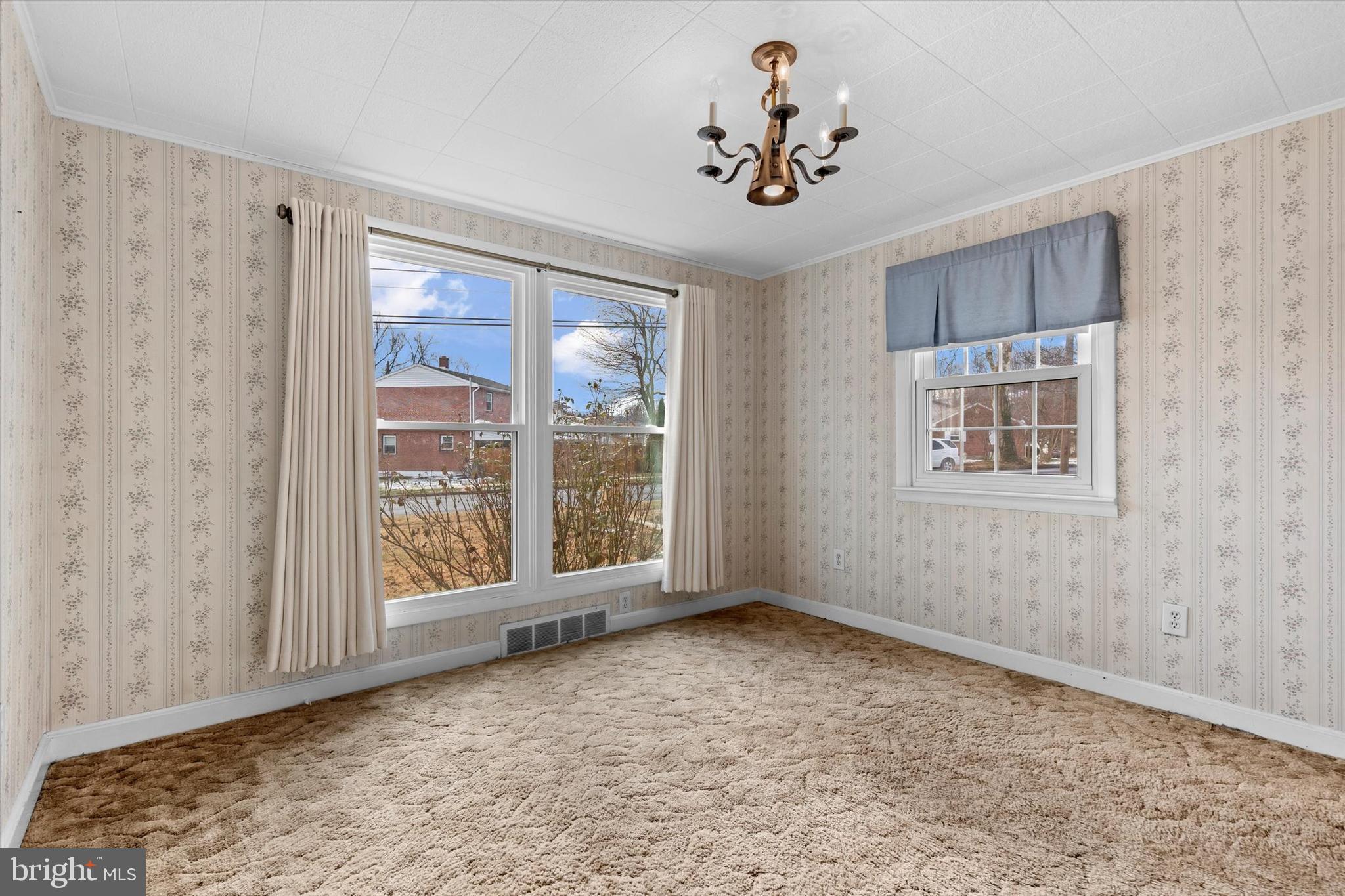 ROSEMONT - Residential