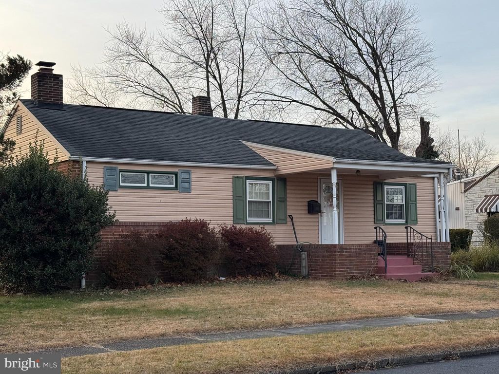 Photo of 100 Rosemont Ave, NEW CUMBERLAND, PA 17070 (MLS # PACB2049300)