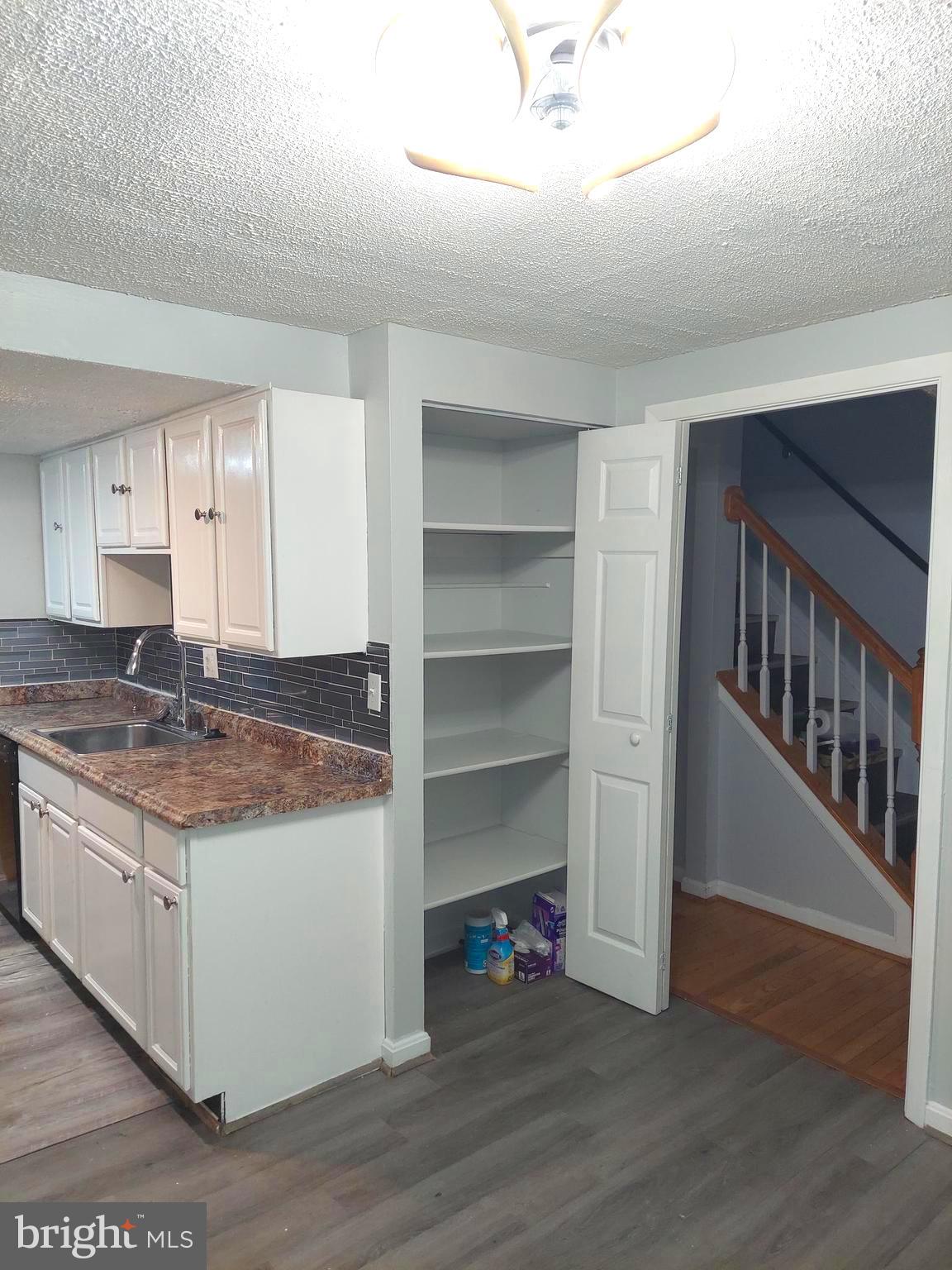 5449 ENDICOTT LANE