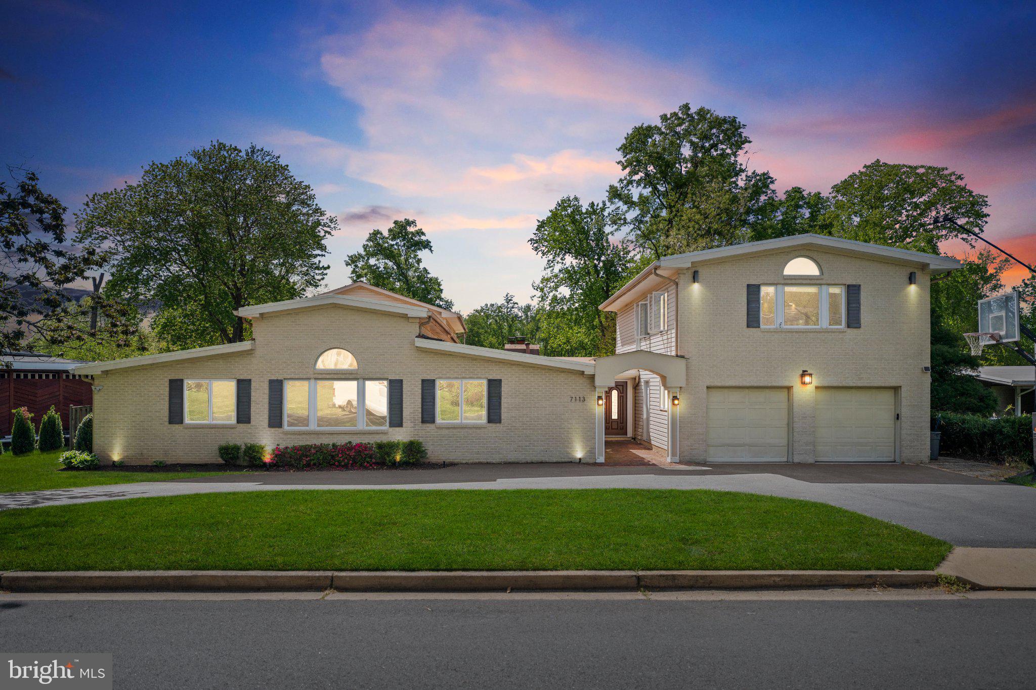 7113 CAROL LANE