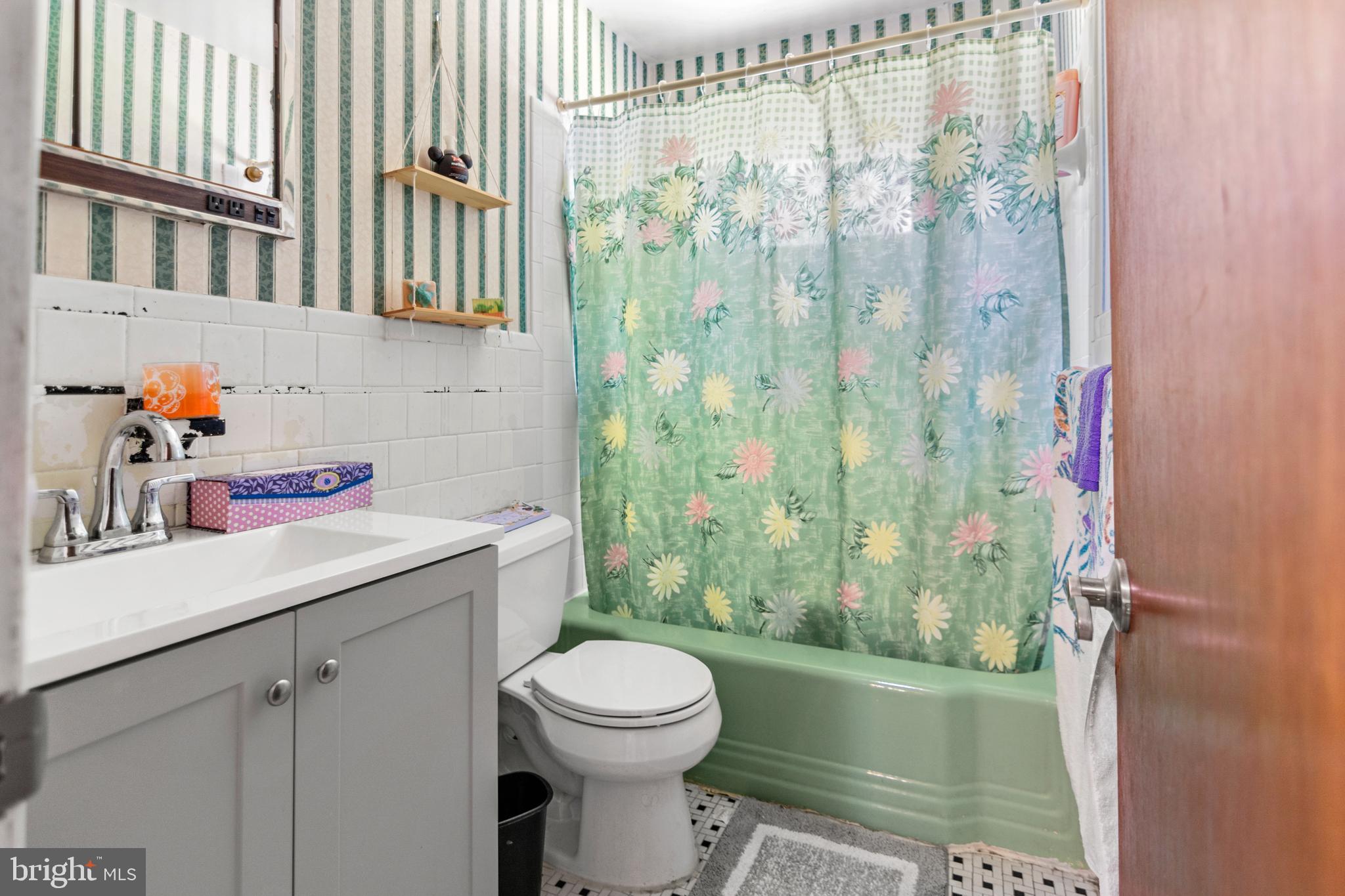 ODENTON HEIGHTS - Residential