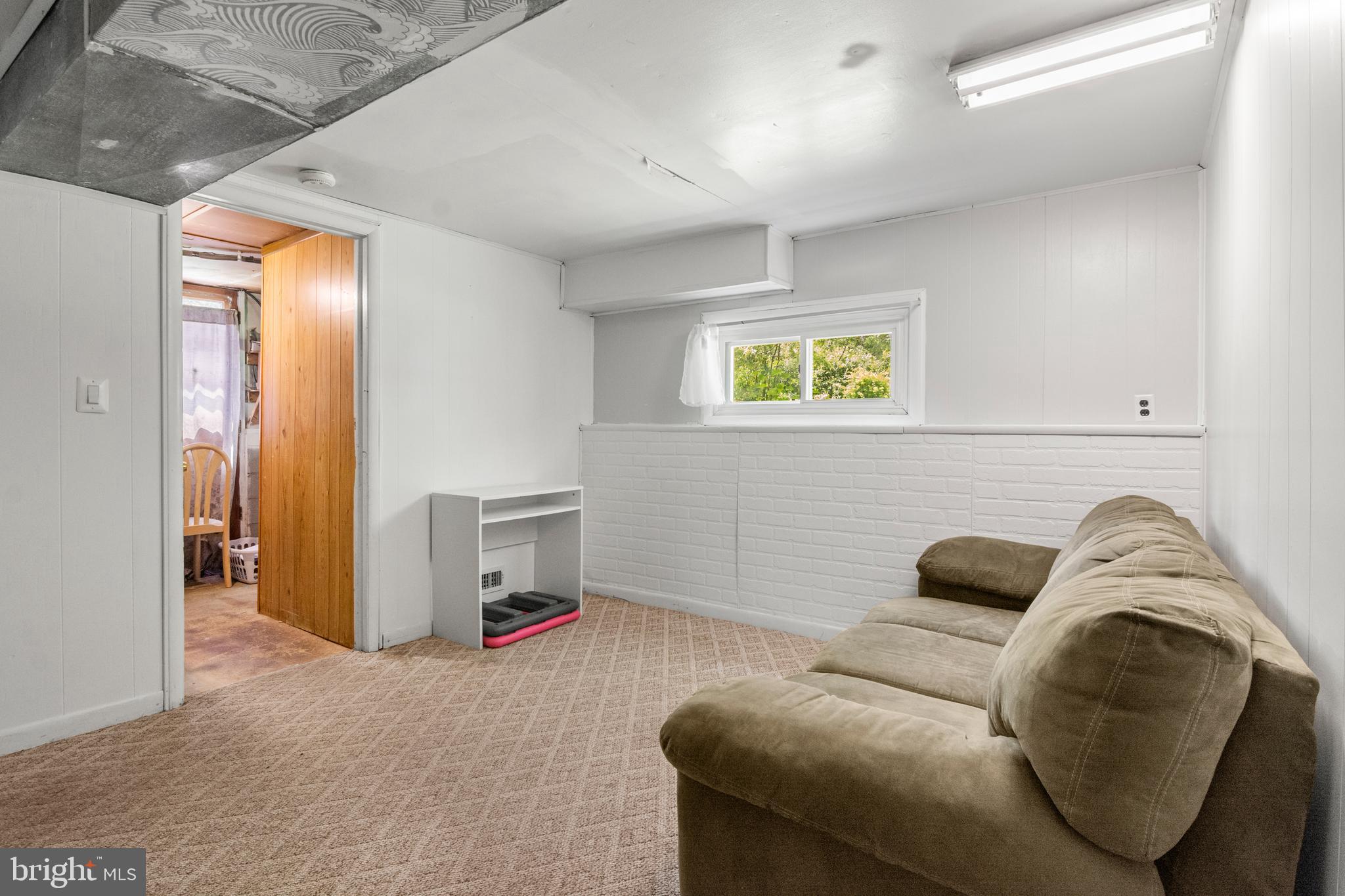 ODENTON HEIGHTS - Residential