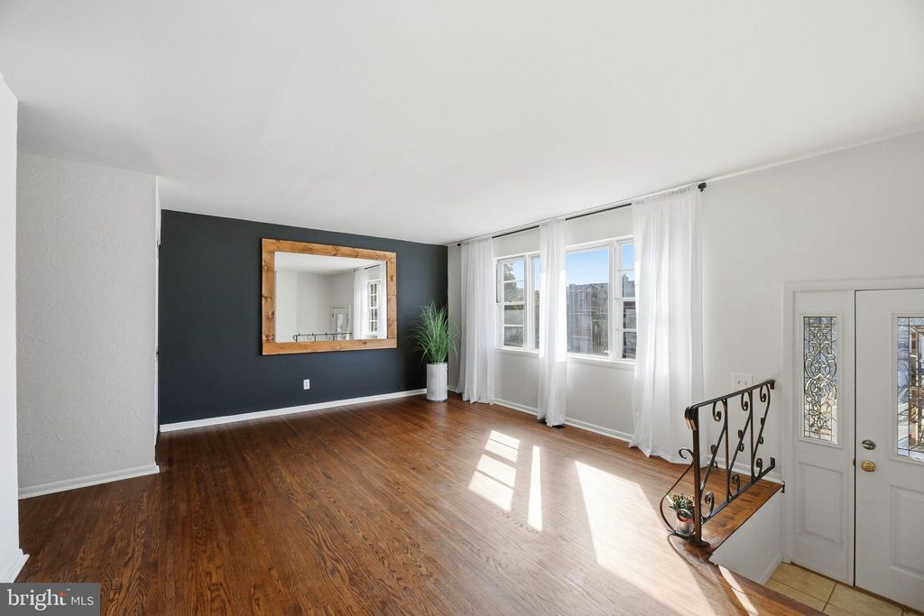 Photo of 12754 Hollins Road, PHILADELPHIA, PA 19154 (MLS # PAPH2551342)