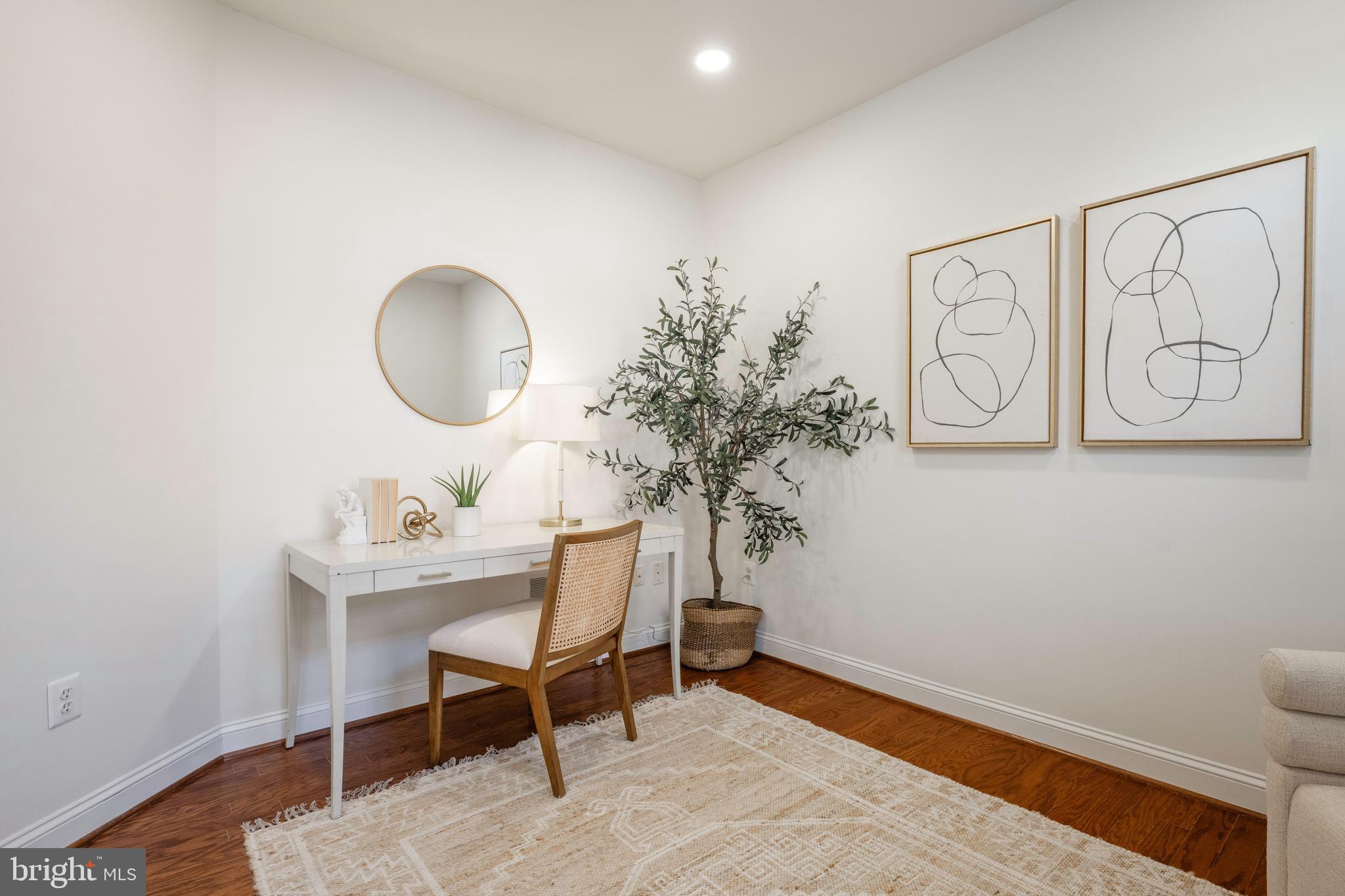 OLD TOWN - Residential