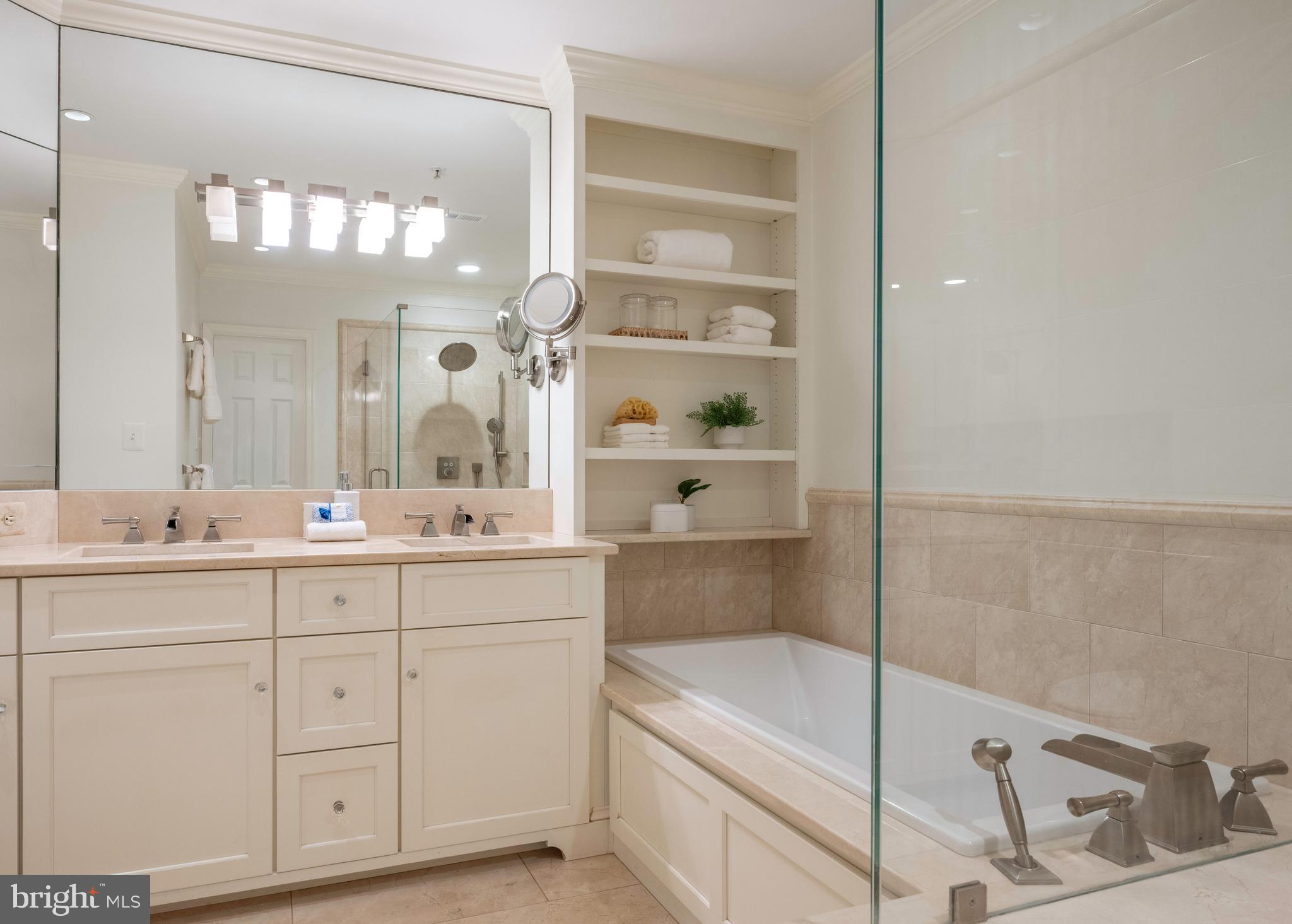 OLD TOWN - Residential