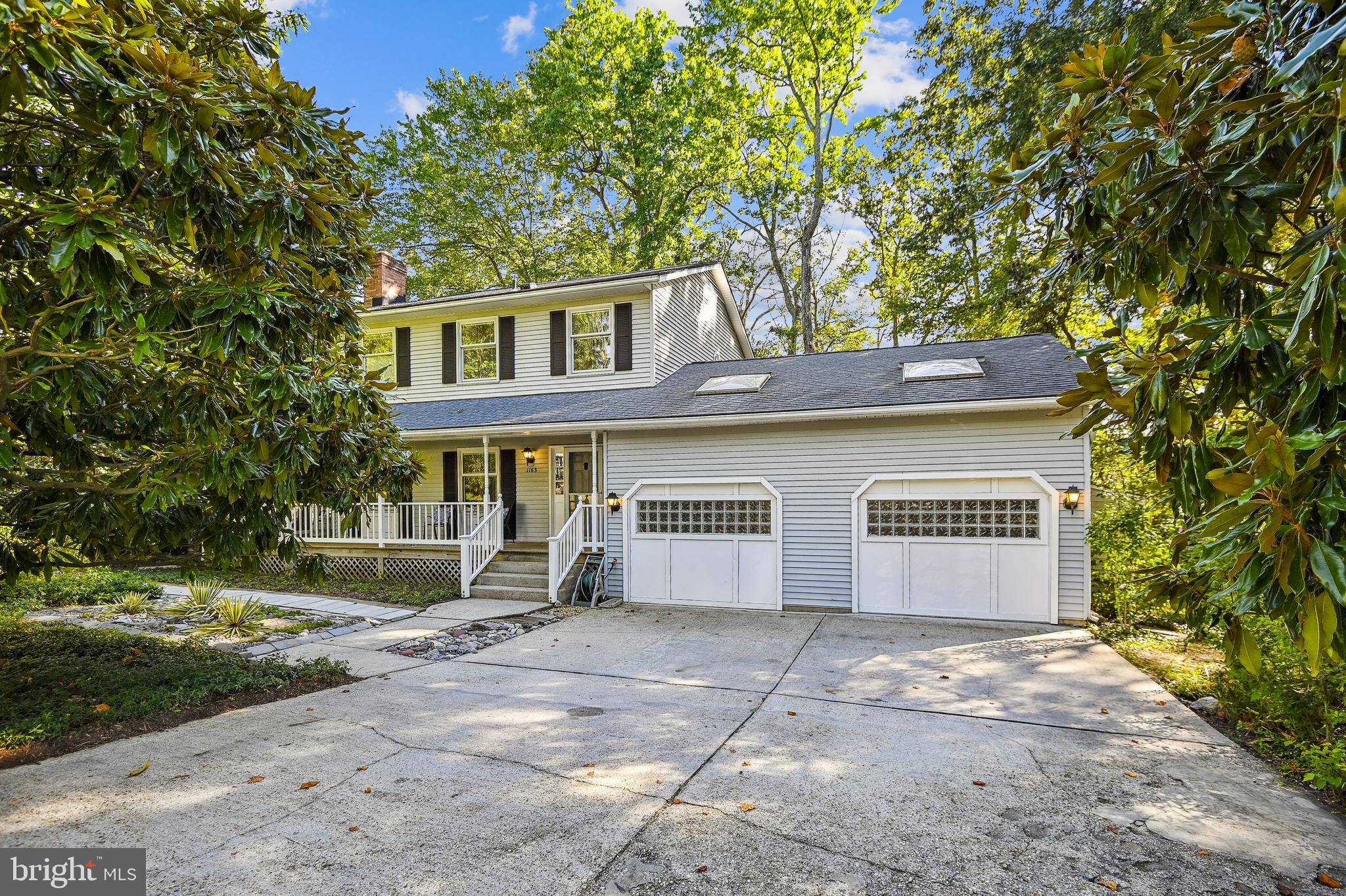 BAY HIGHLANDS - Residential