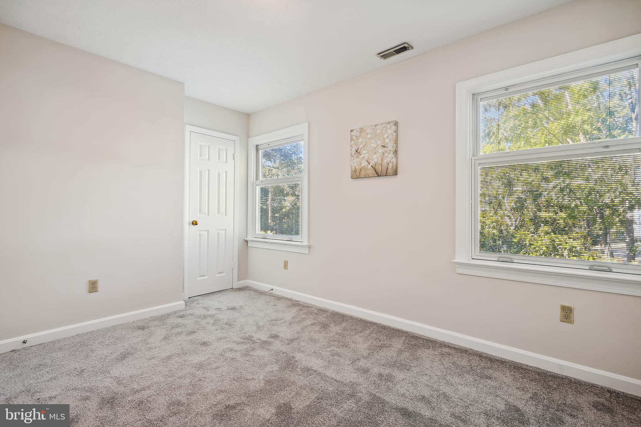 BAY HIGHLANDS - Residential