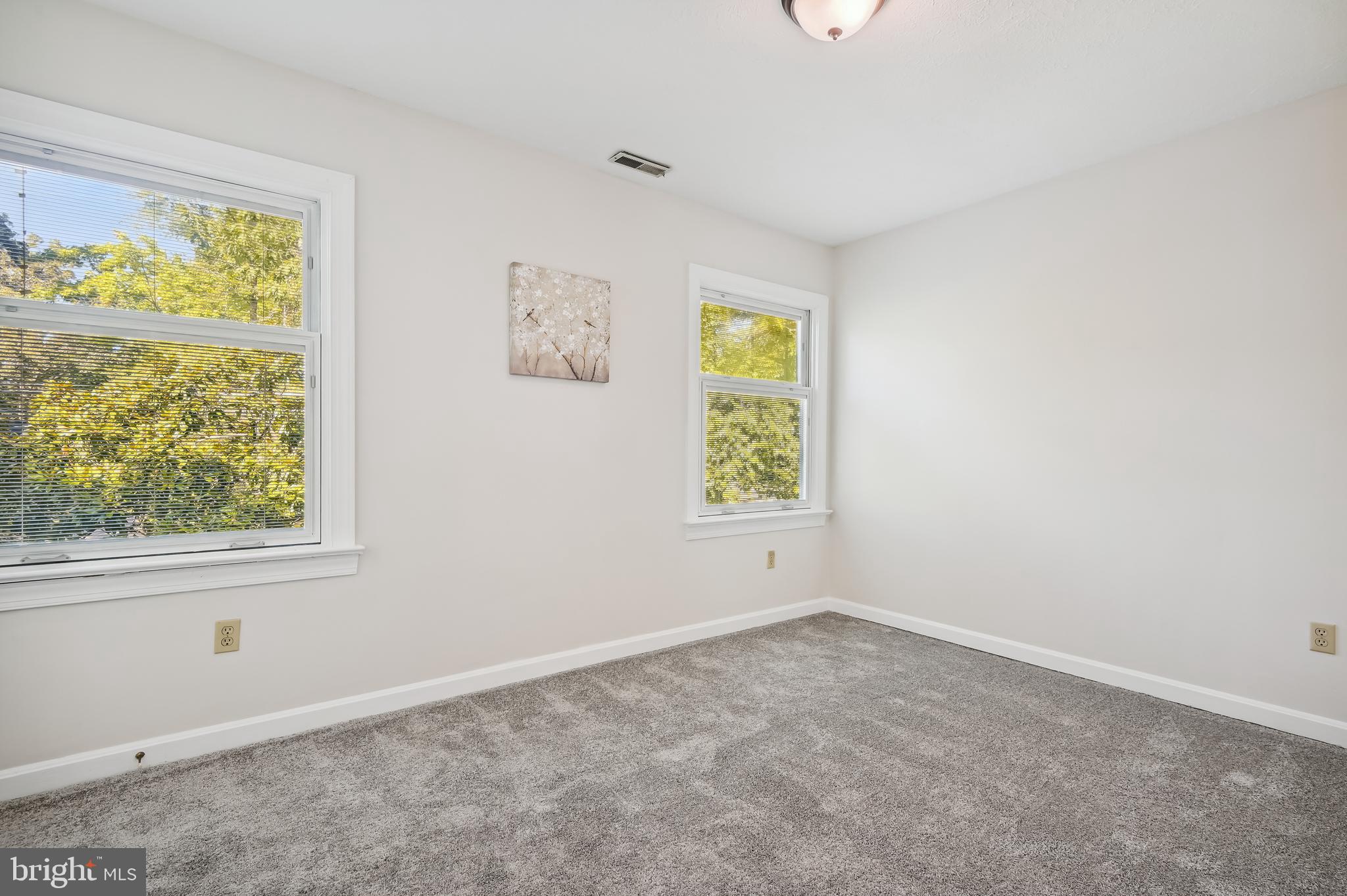 BAY HIGHLANDS - Residential