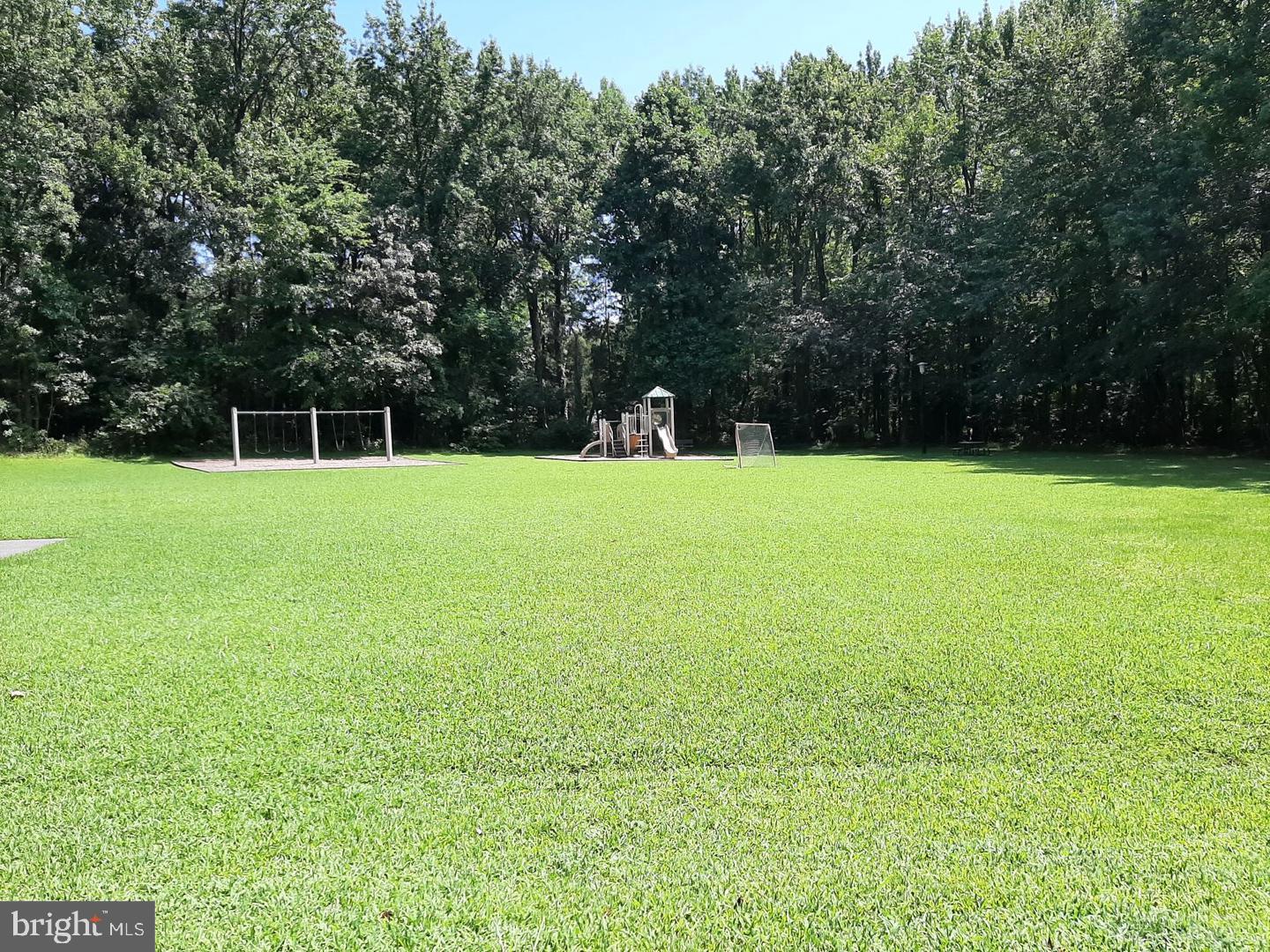 BAY HIGHLANDS - Residential