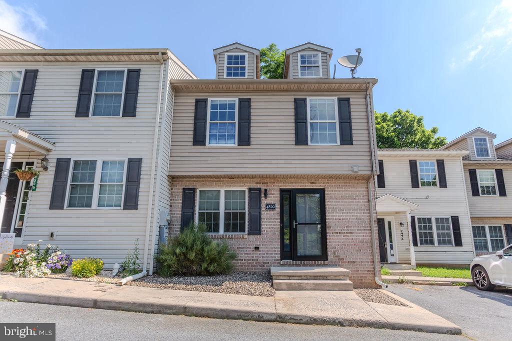 4502 SCOTLAND MAIN STREET 20