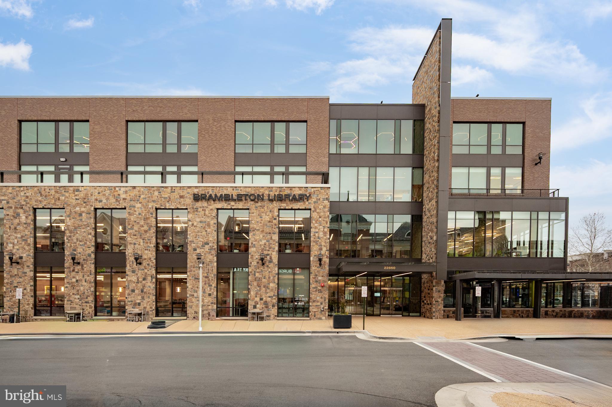 SUMMERFIELD - Residential